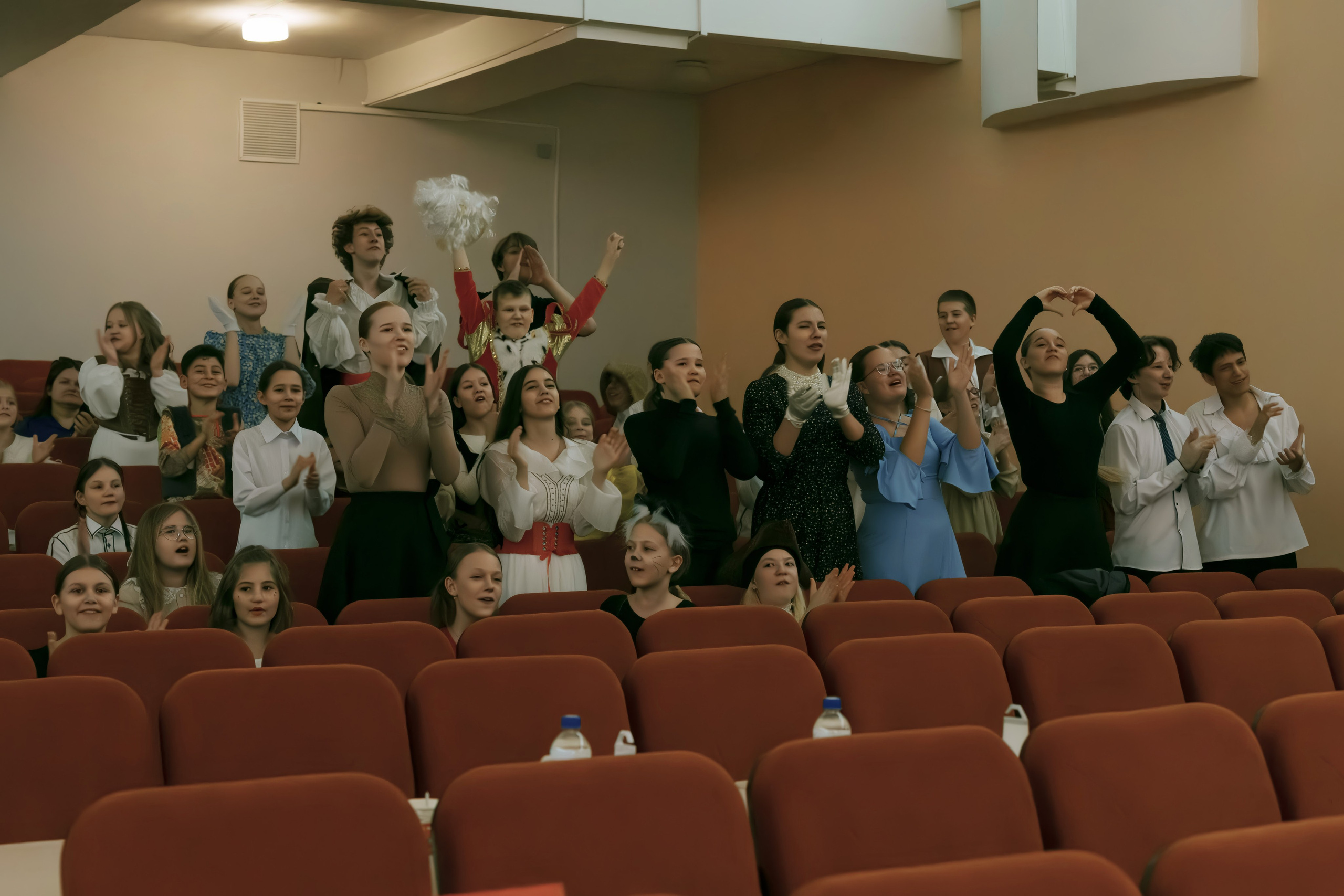 Арт-объединение Творческие люди. ДК Литвинки «Вместе ярче». Фотограф Евгений Егоров