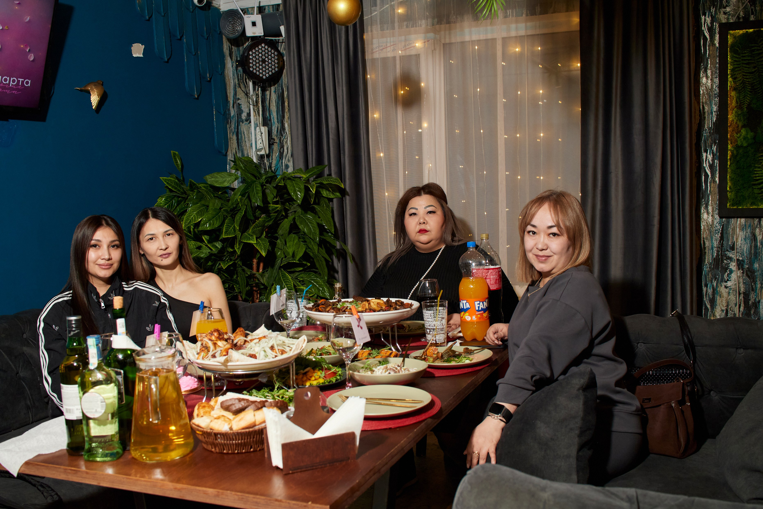 MAXIM & DAMIR | FOREST BAR | 8 МАРТА!. Главная