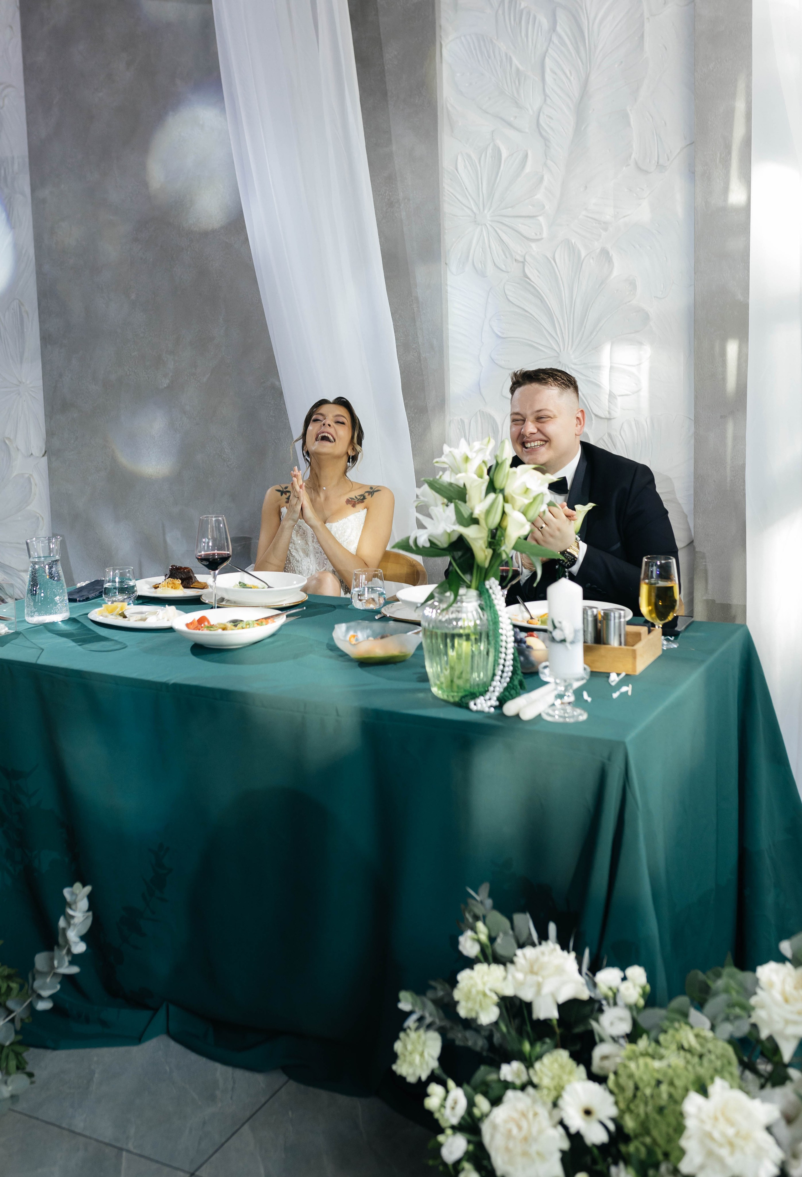 Свадебная история. Лесной Виладж. Свадебный и семейный фотограф Рассказова Виктория