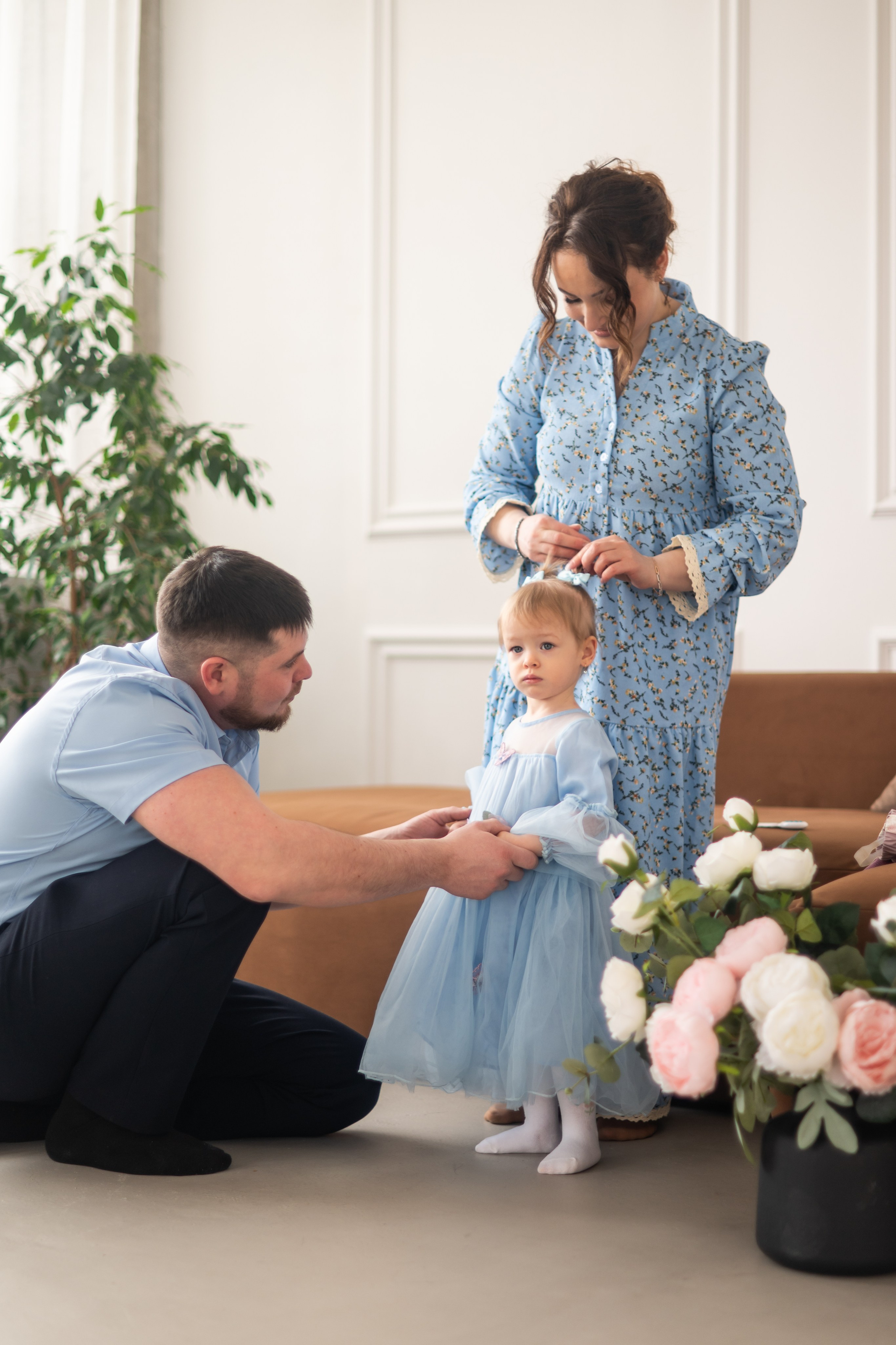 Александр и Анастасия и доченька Юлечка (1). Я Ольга Казанцева, фотографирую снимаю ваши киноистории и печатаю фото и цифровые портреты на холсте