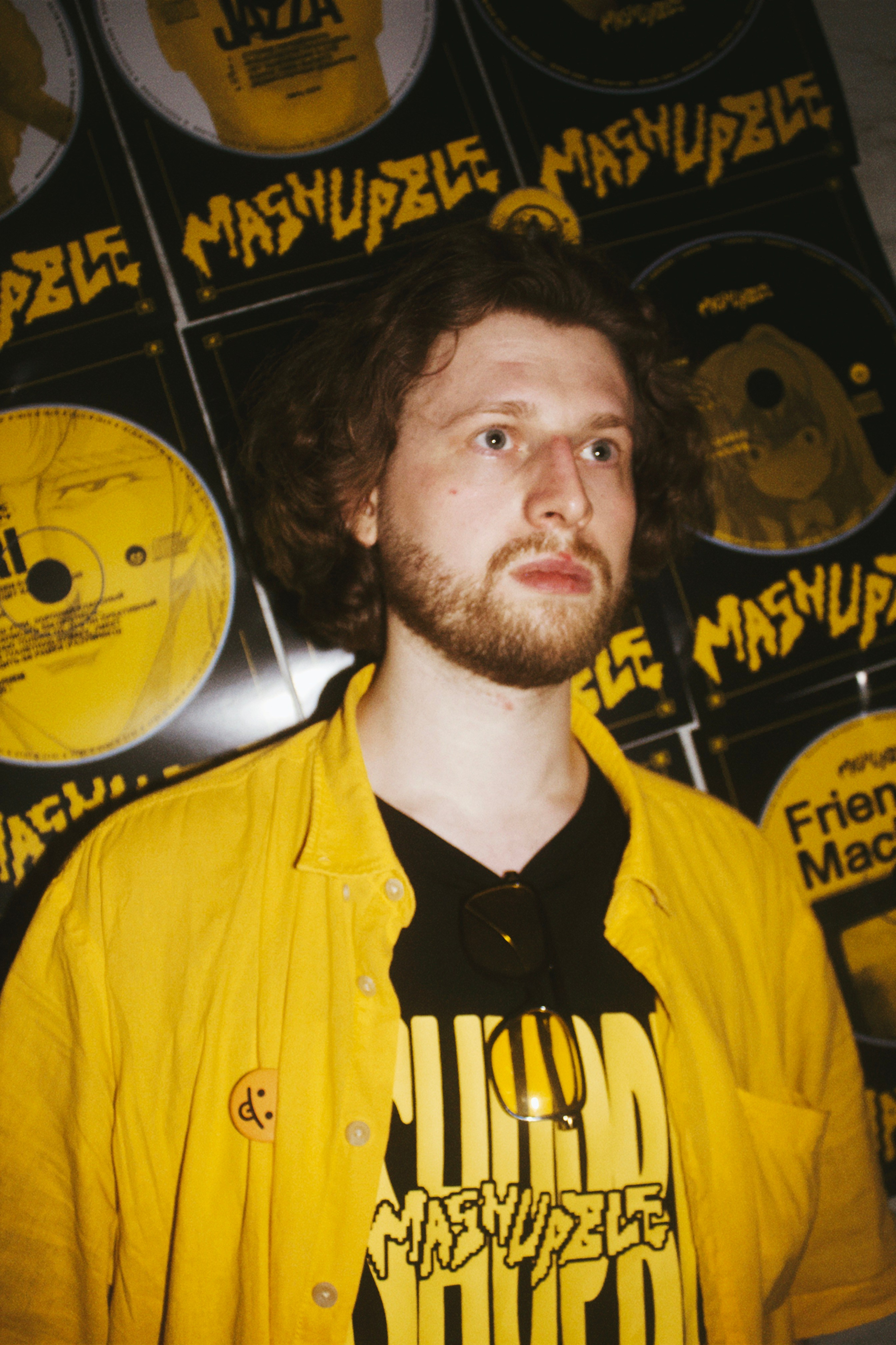 Съемка мерча MASHUPBLE. Концертный и портретный фотограф в Москве Соня Спросонья