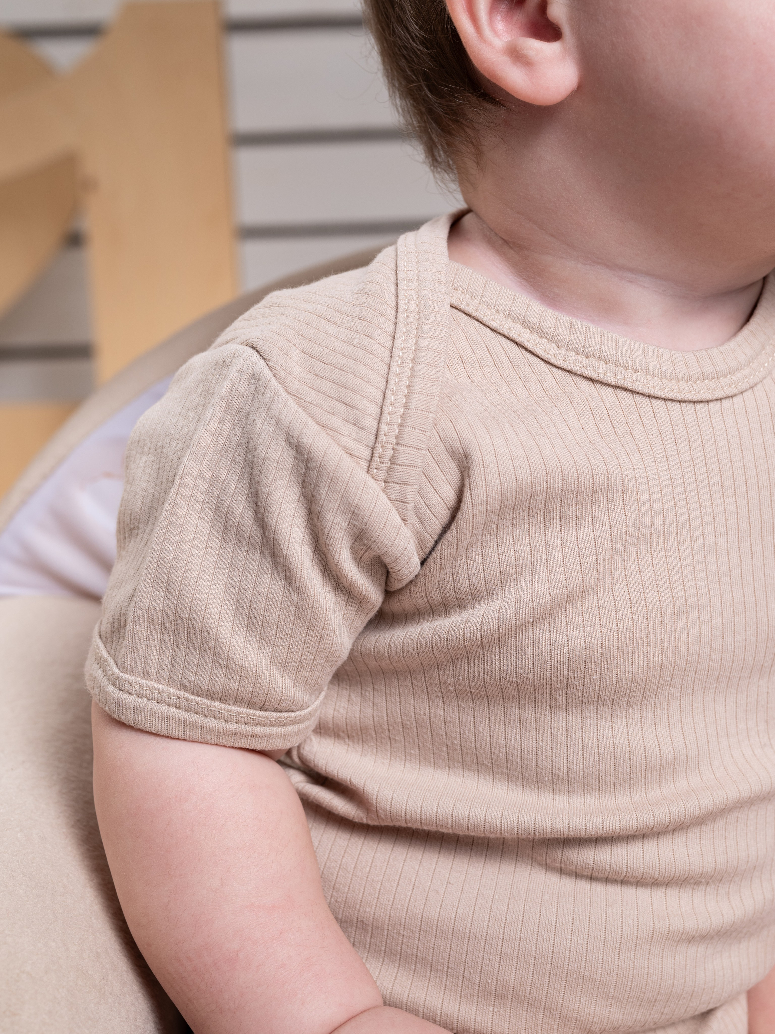 Боди детские. Предметный фотограф, фото для маркетплейсов Пятигорск, КМВ