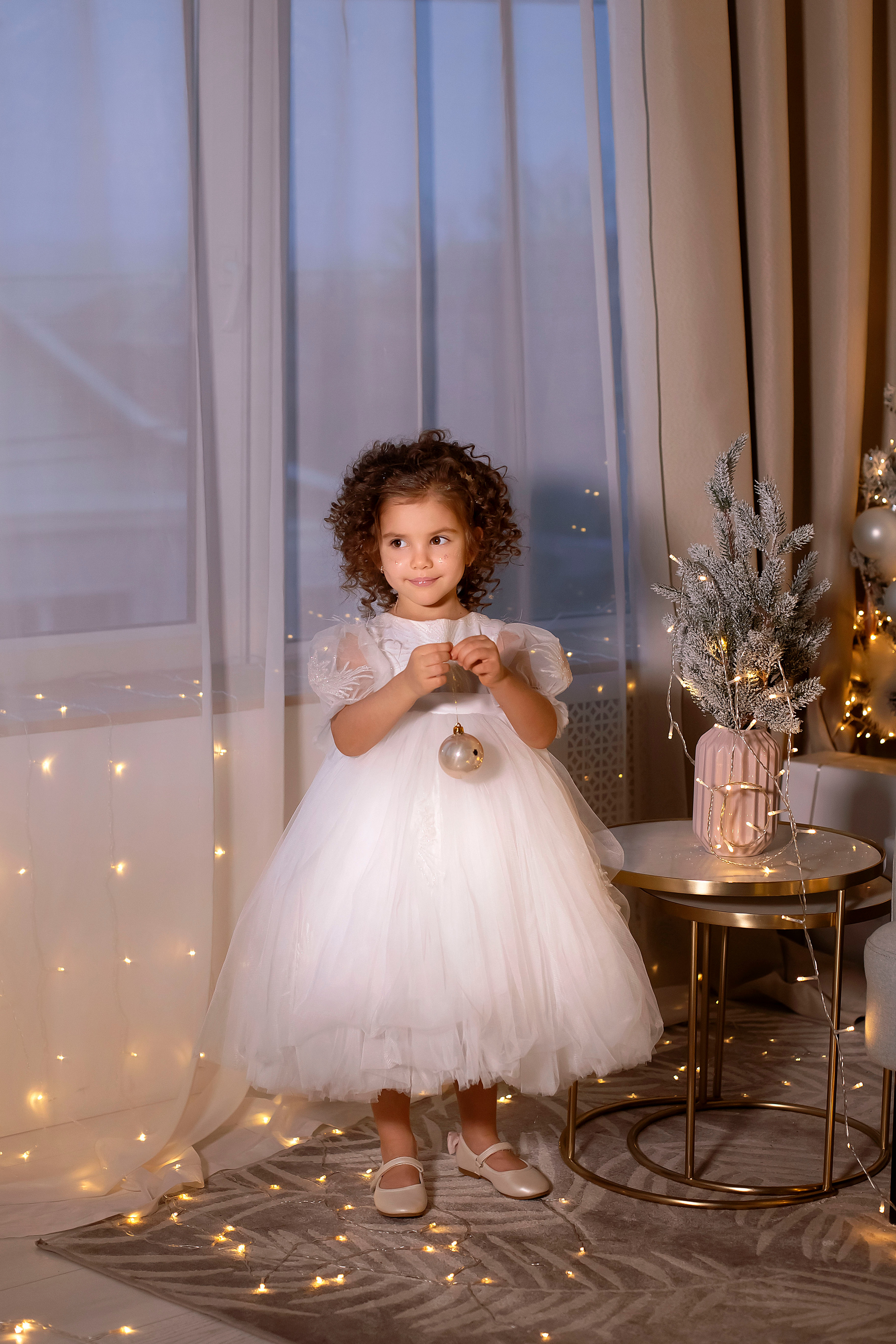 Семейная фотосессия в студии. Семейный и детский фотограф в Волгограде Серкибаева Ирина