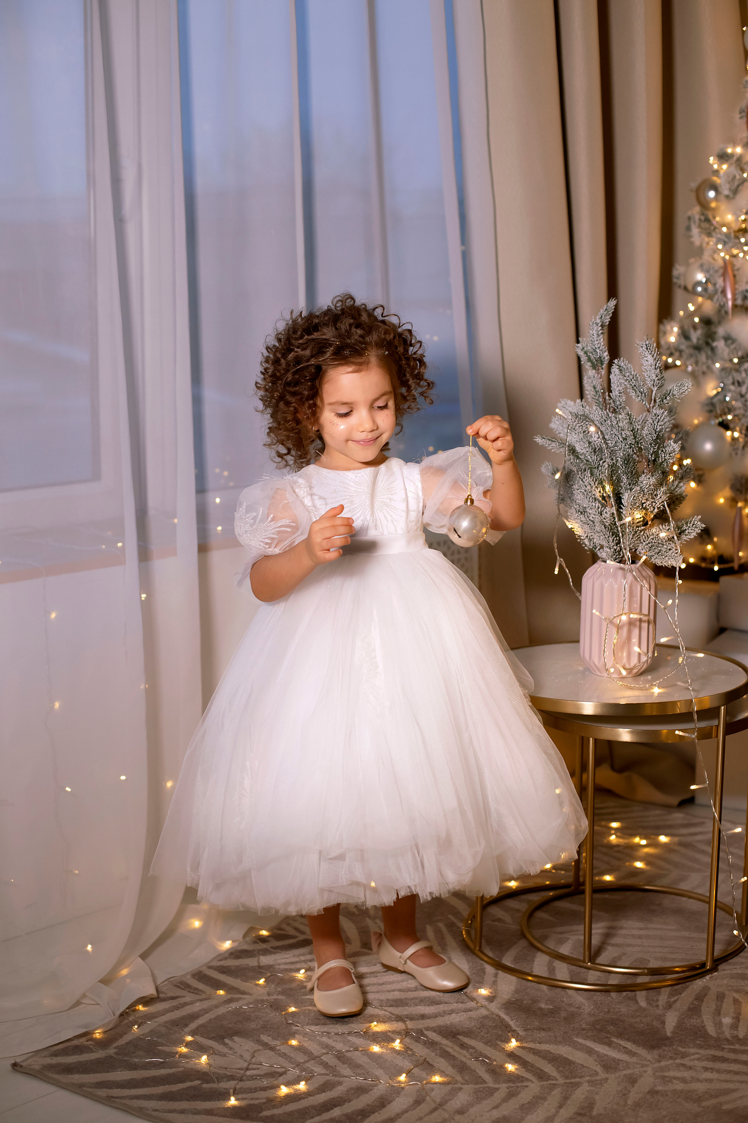 Семейная фотосессия в студии. Семейный и детский фотограф в Волгограде Серкибаева Ирина