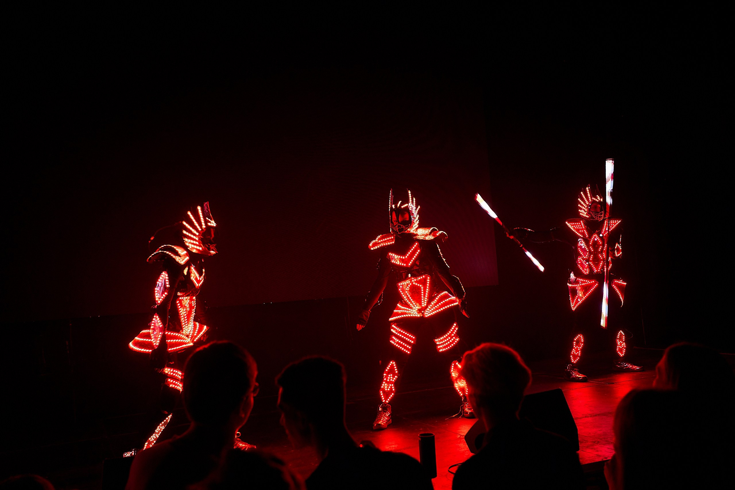 Выпускной 2024 концертный зал Академия ВТБ. Фотограф и Видеограф в Москве. Олег Корушев