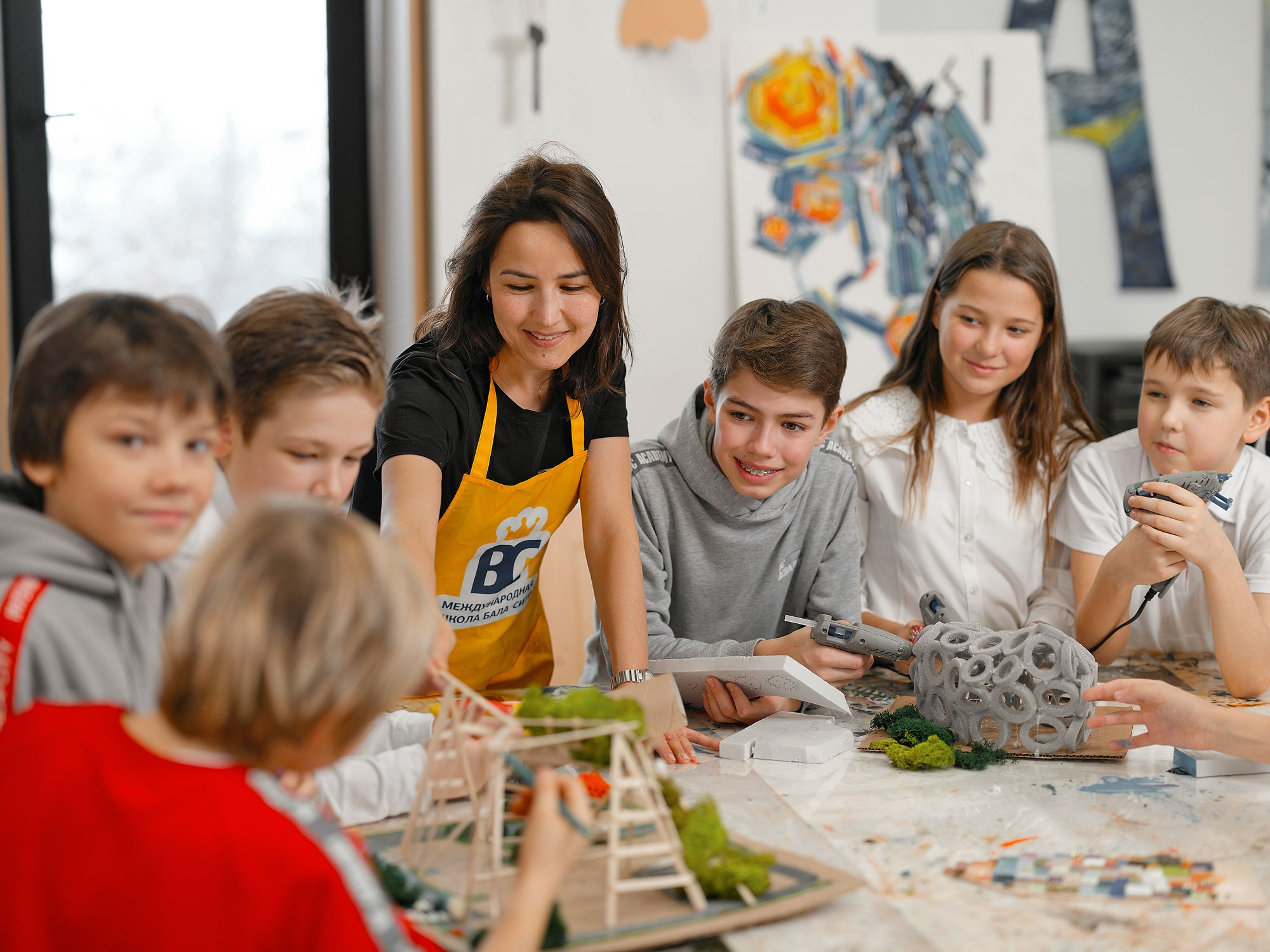 Кембриджская Международная Школа Бала-Сити, Казань. Oleg Samoilov is a documentary photographer for brands that value an honest story