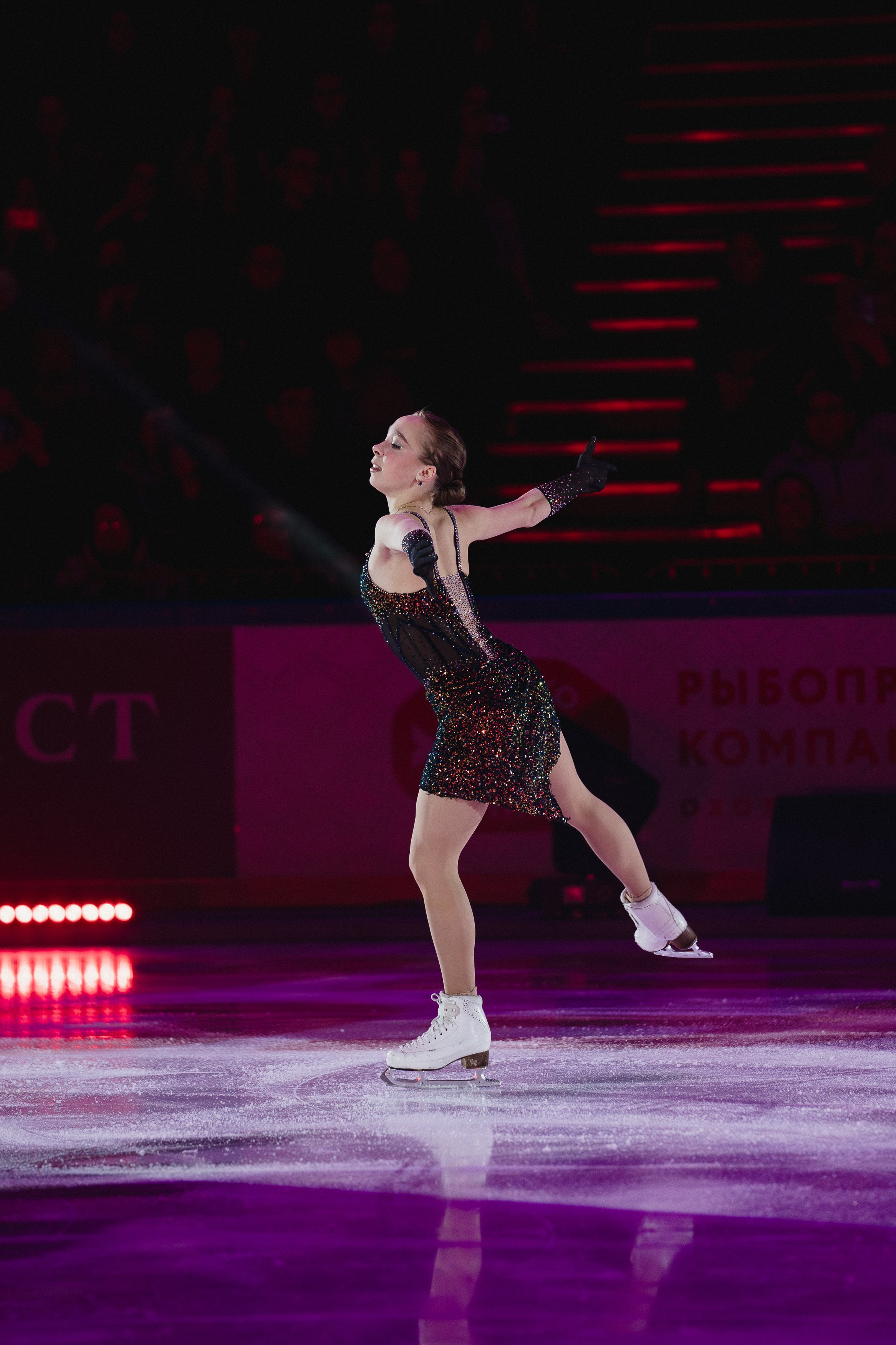 Шоу Этери Тутберидзе в Новосибирске. Воробьева Ксения — Спортивный и танцевальный фотограф Новосибирск