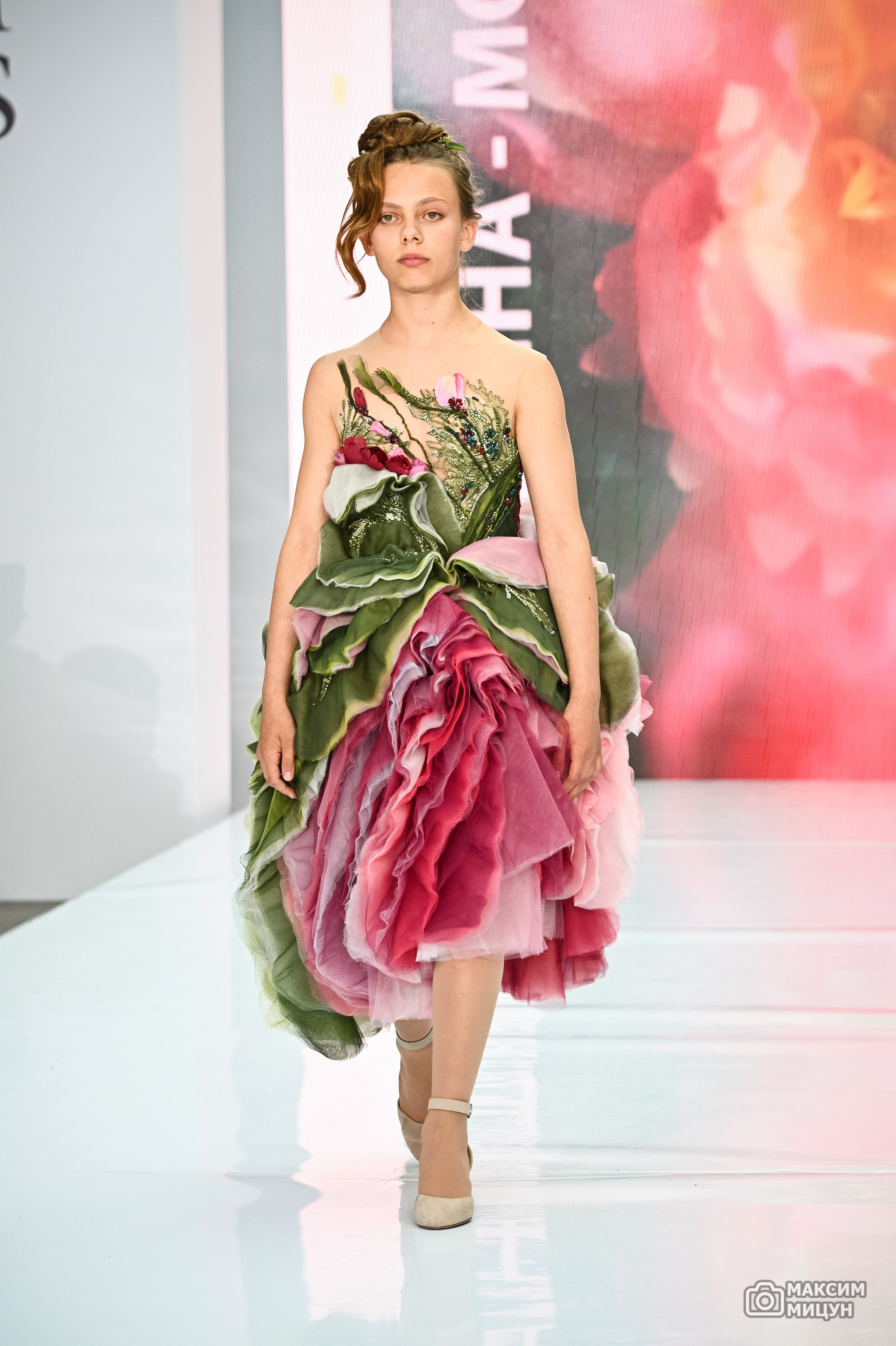 Модные показы. Фотограф Максим Мицун. Портрет, свадьба, репортаж, каталог