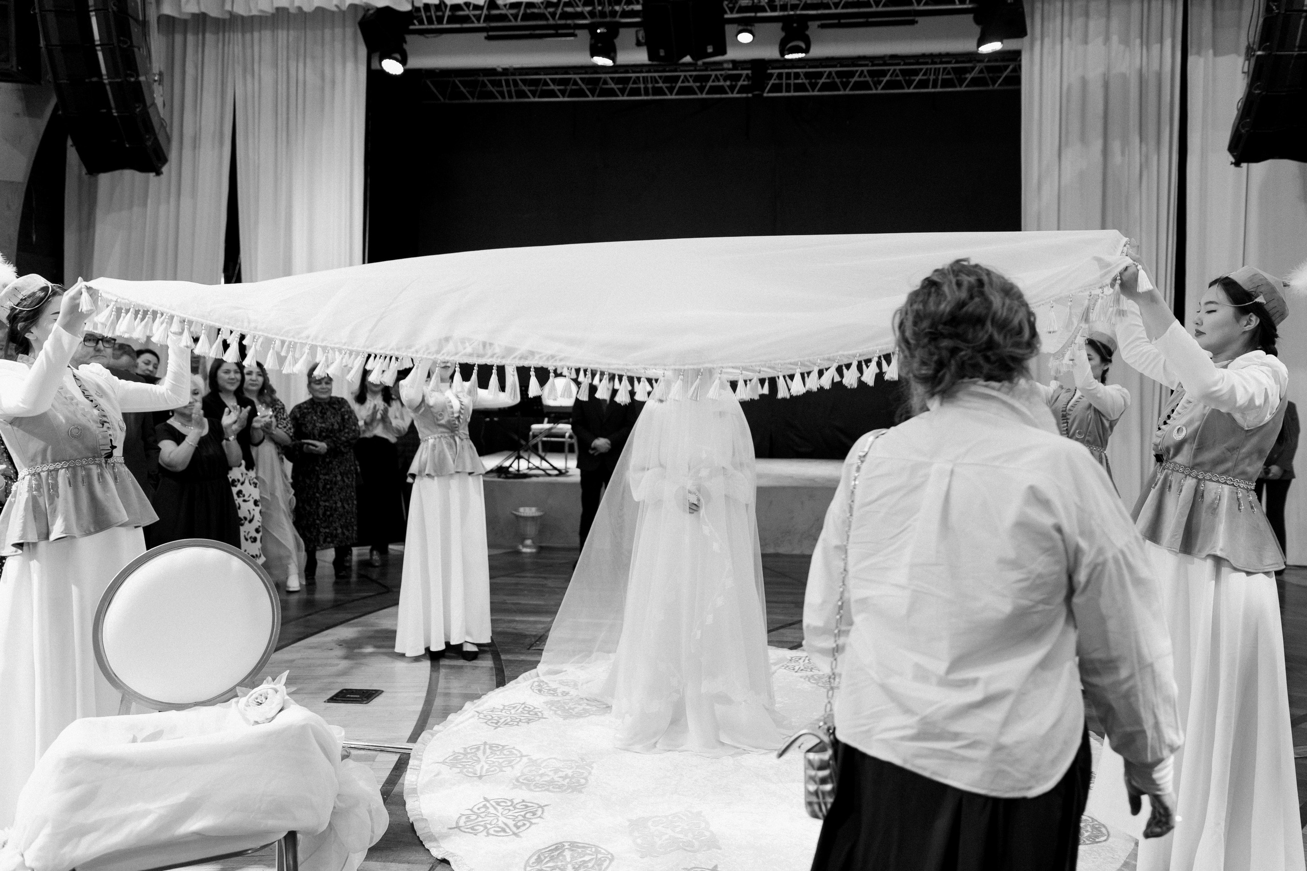 Свадебный банкет Абылайхан и Меруерт. Akkanatart.kz