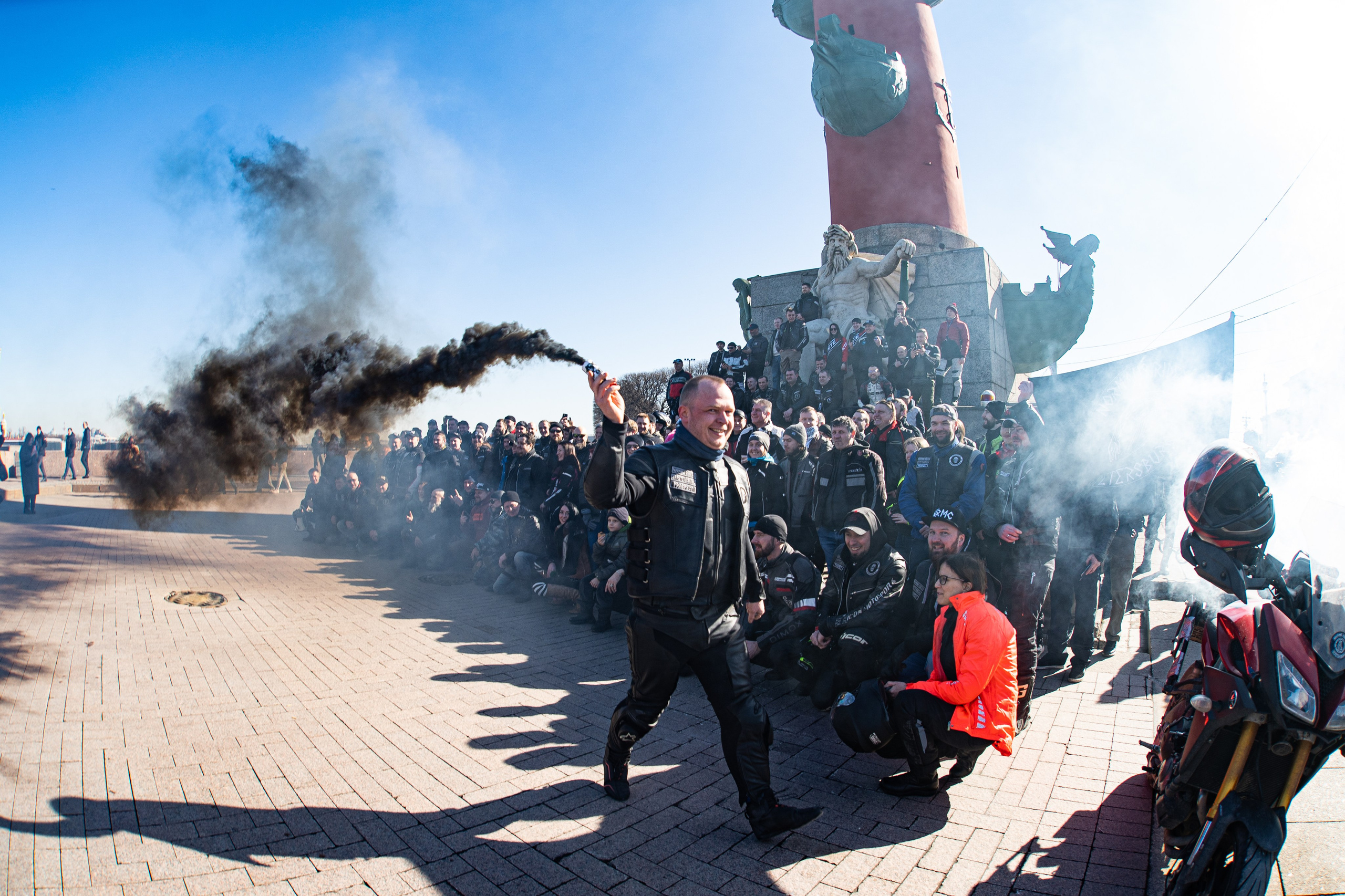 Весенний прохват мотоклуба Normans Riders MC. Концертный и репортажный фотограф в Санкт-Петербурге Слава Пахомов