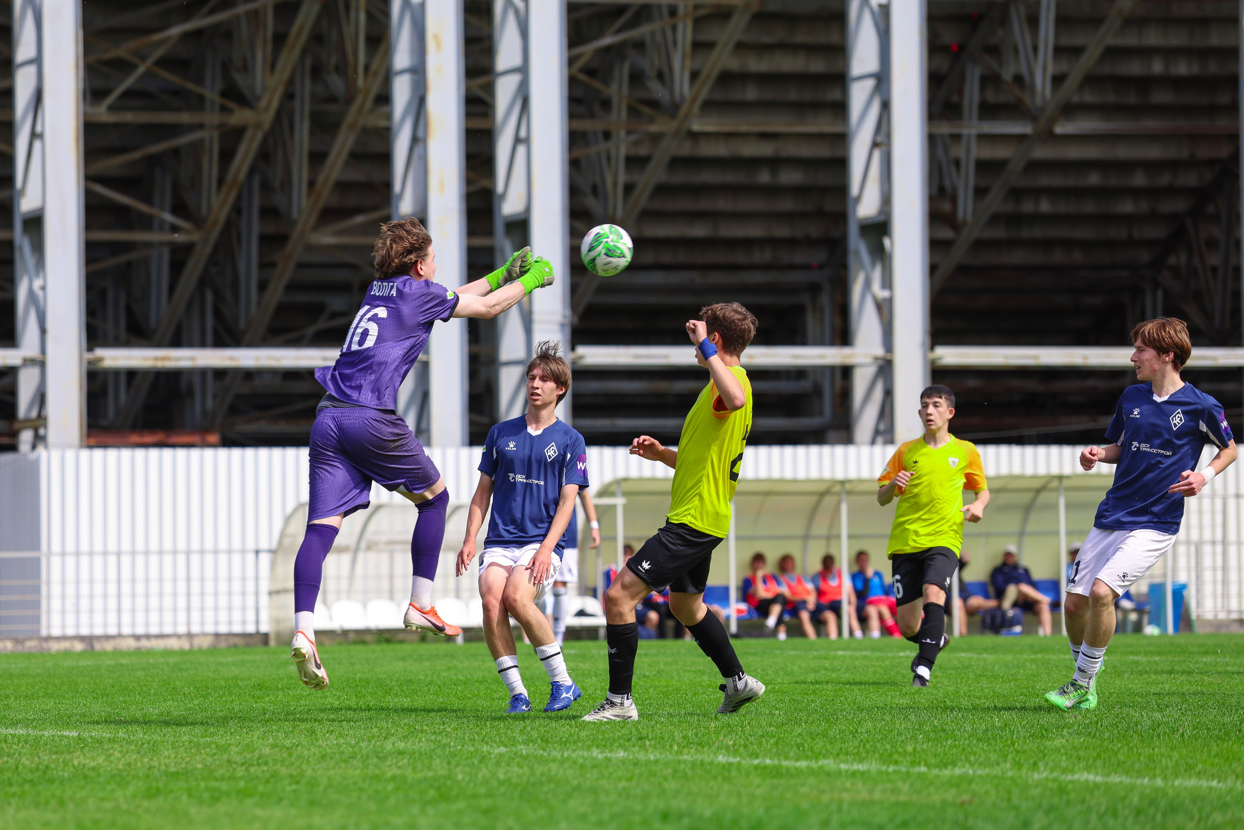 Юношеская футбольная лига Поволжье U-16. Крылья Советов — Волга