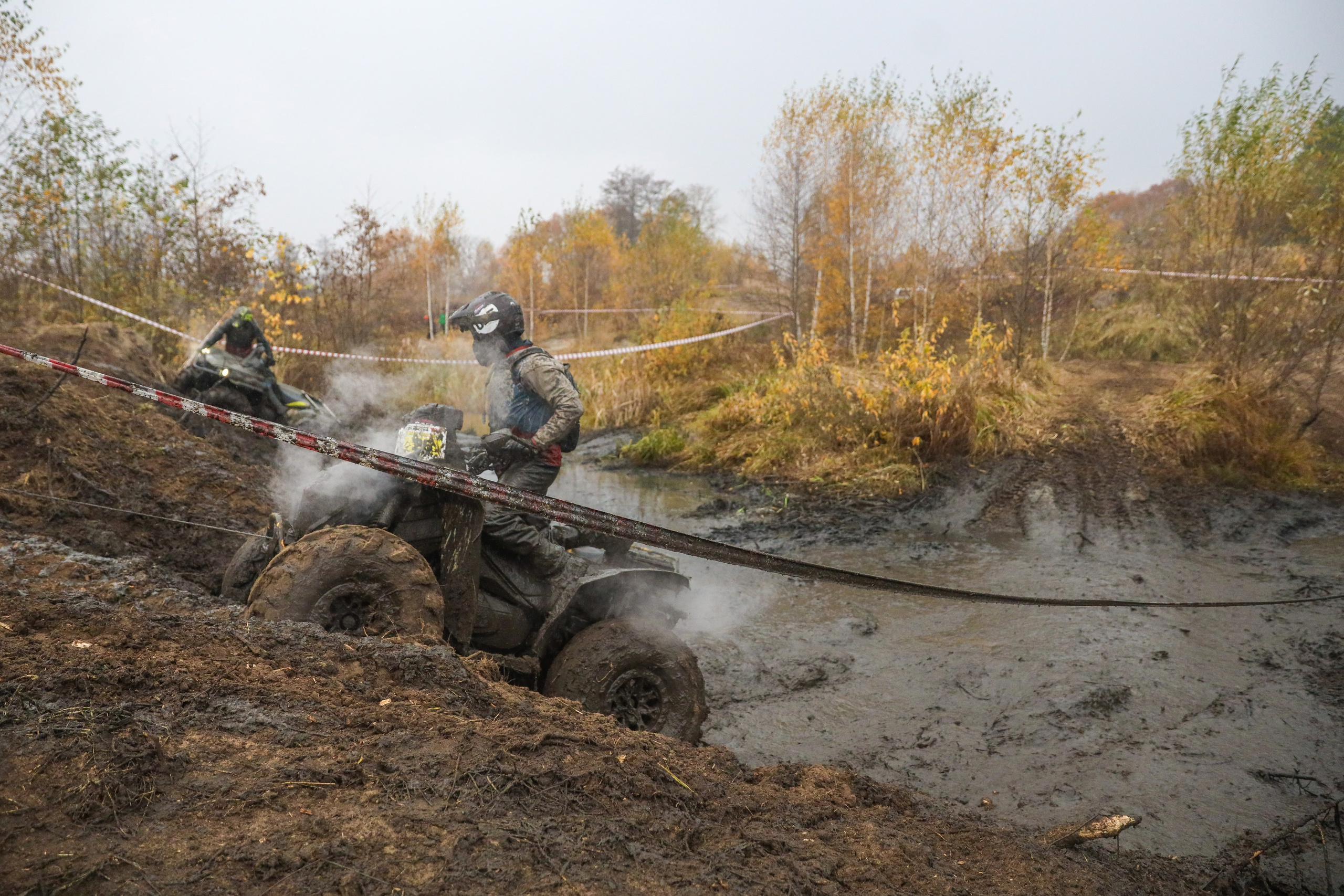 Гонки на квадроциклах Грязевое кольцо. Спортивный фотограф в Самаре