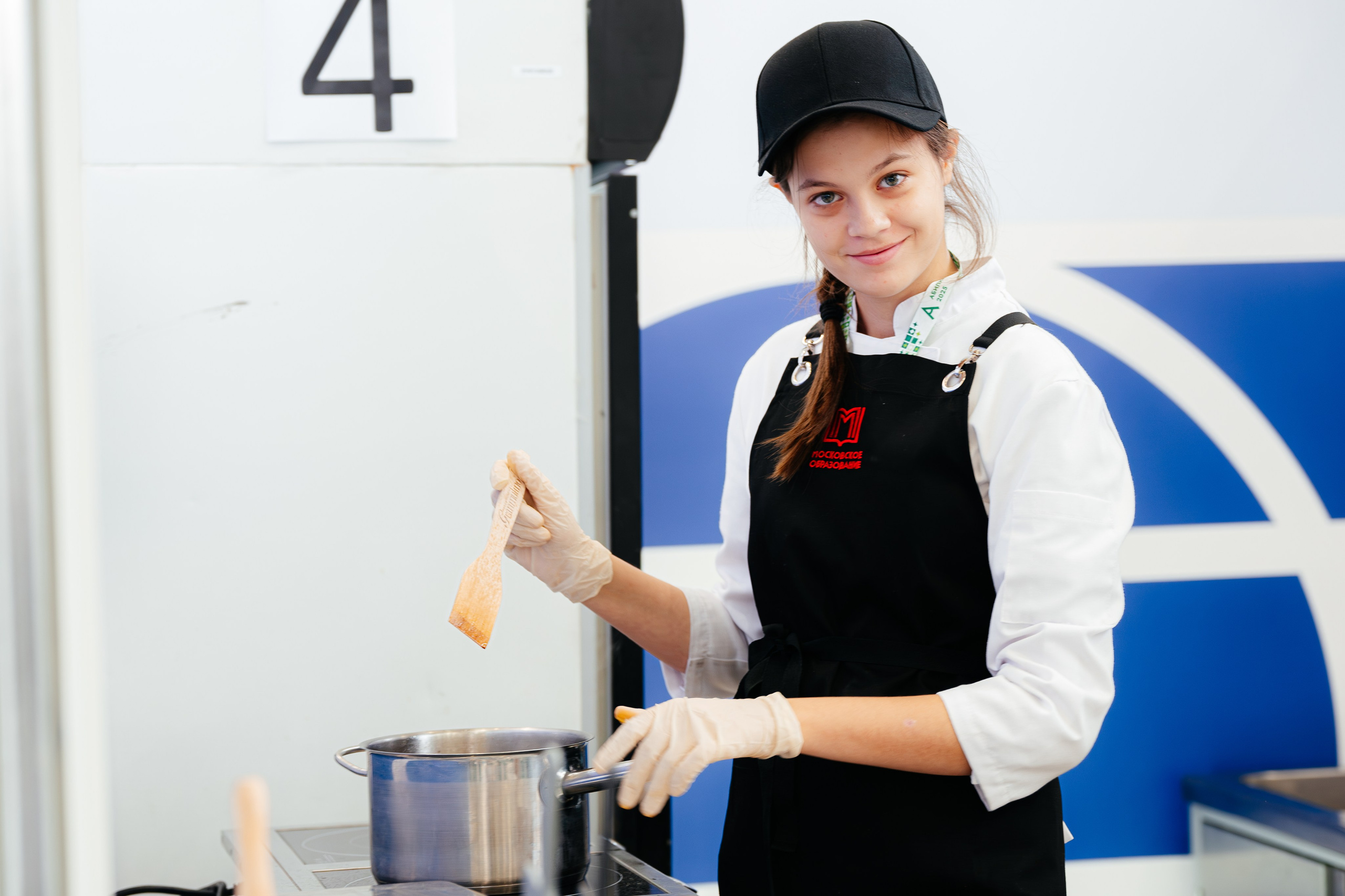 Абилимпикс 2025. Коммерческий фотограф в Санкт-Петербурге Анна Кобзарь