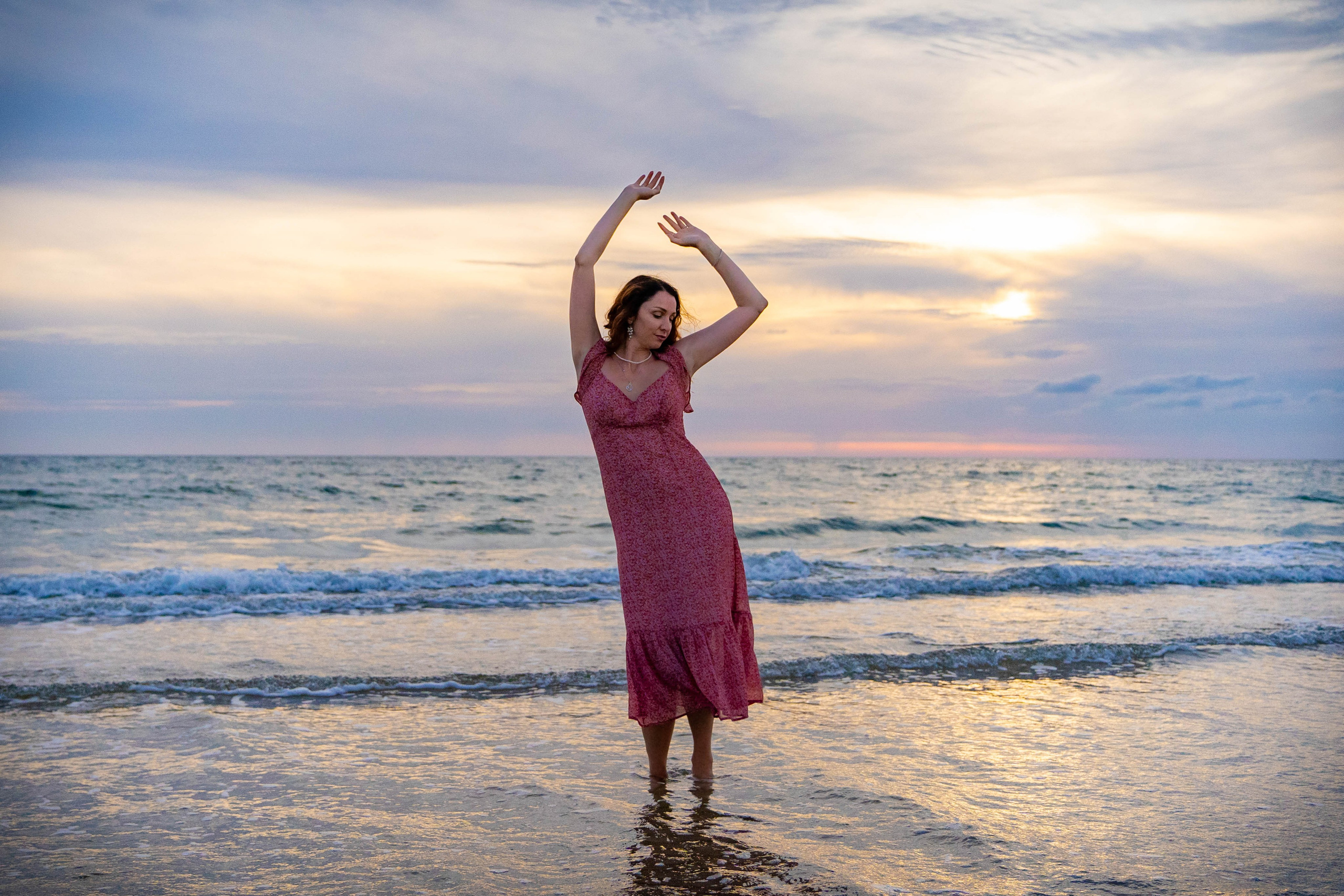 Фотоссесия в Анапе на пляже в октябре. Семейный и детский фотограф Екатерина Черняева. Снимаю портреты, love story, фотопрогулки, работаю на улице, в кафе, студии, дома у клиента