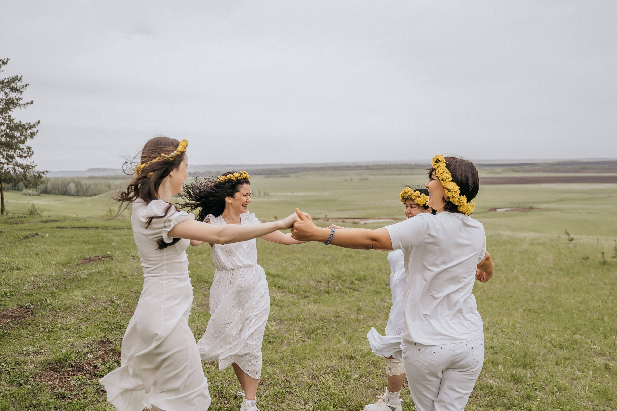 Две дочери две мамы две сестры. Свадебный семейный фотограф Ксения Божко Уфа Раевка никах в Нарыстау