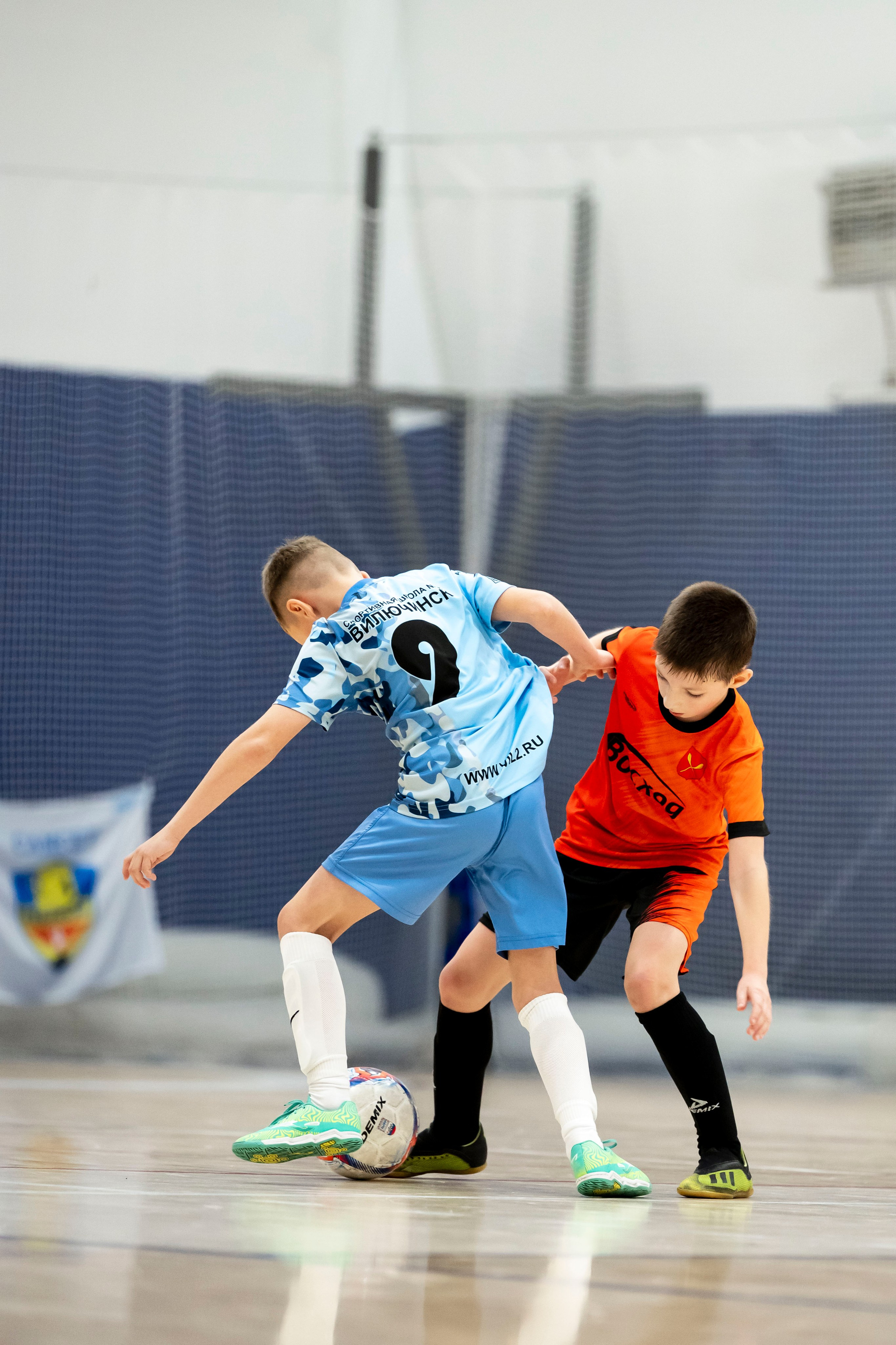 Всероссийский турнир по мини футболу FUTSAL KIDS TROPHY 2025. Спортивный фотограф в Туле и Тульской области. Файсханова Фото Спорт