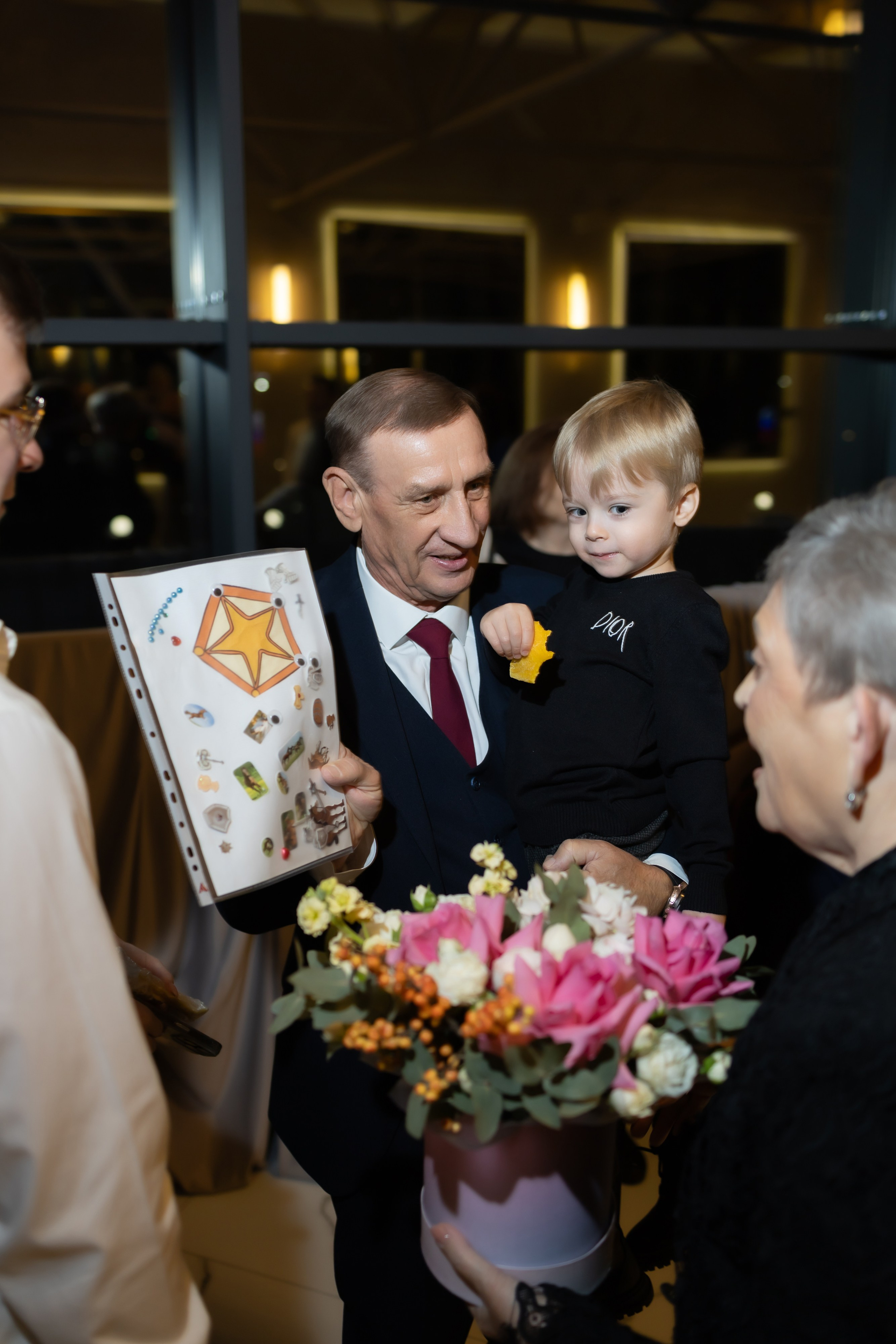 Прыжок длиною в жизнь. Фотограф свадебный, репортажный, индивидуальный, фото для маркетплейсов, брендов, автосалонов