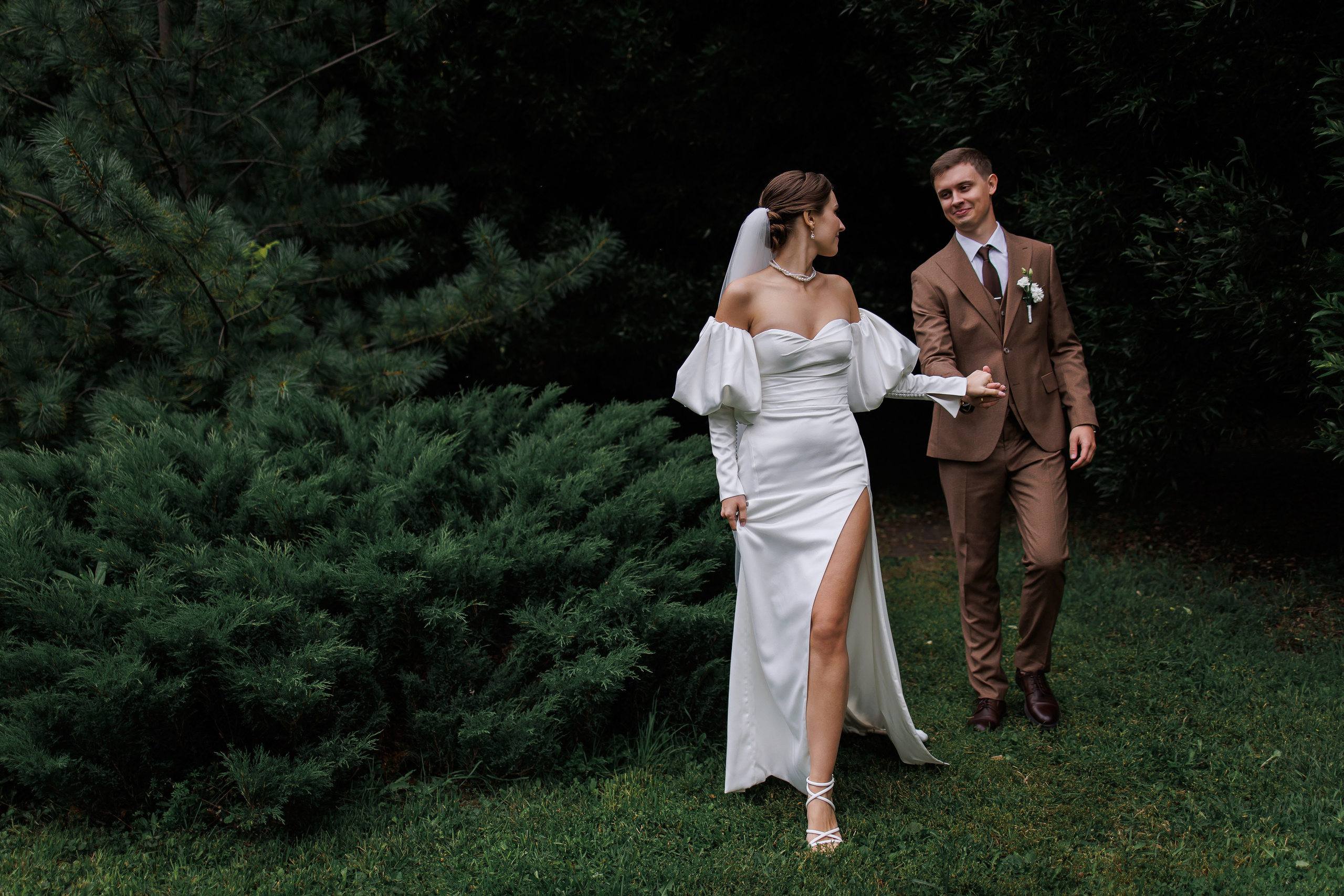 Ирина и Егор. Свадебный фотограф в Омске Яна Савина