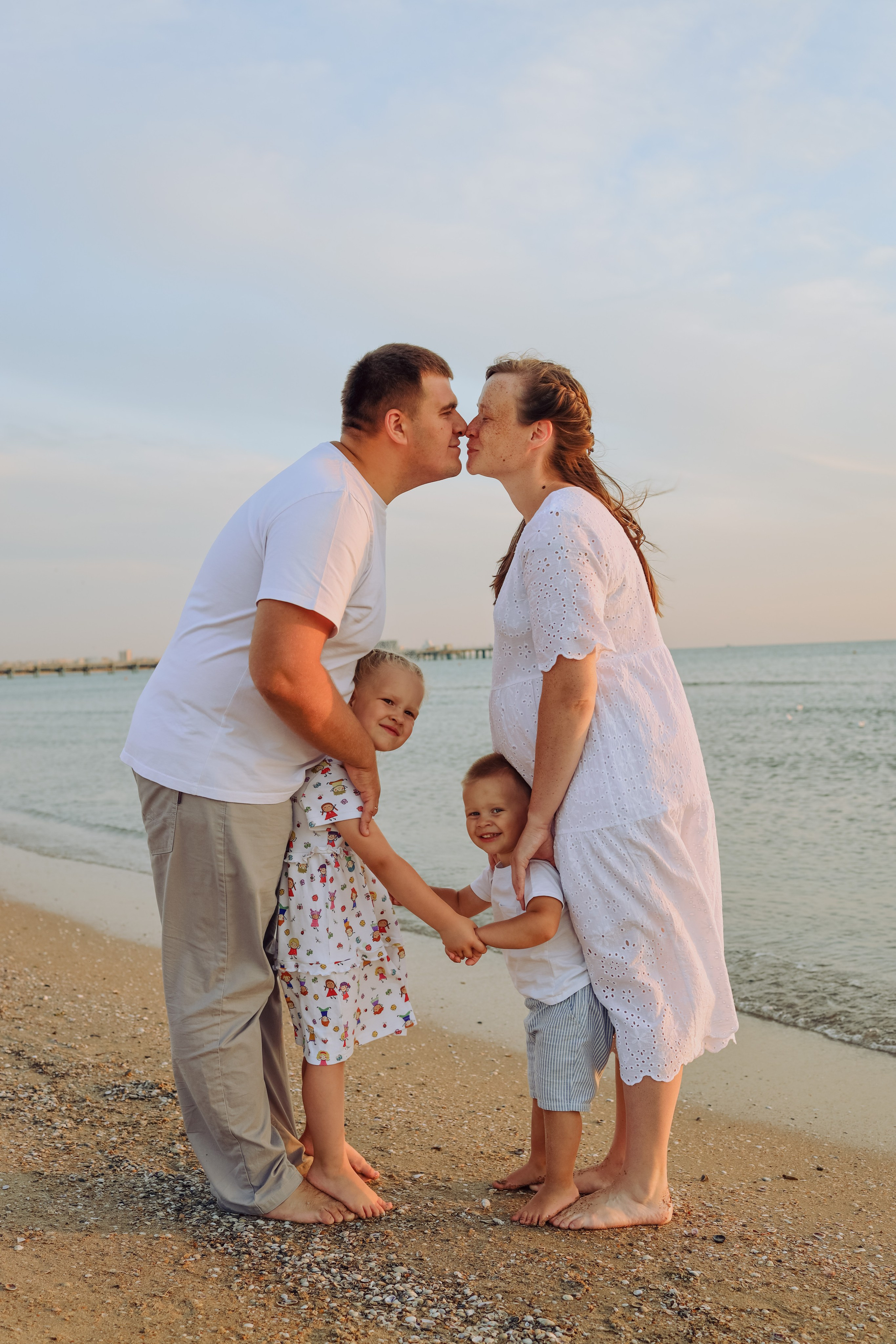 Александр. Главная