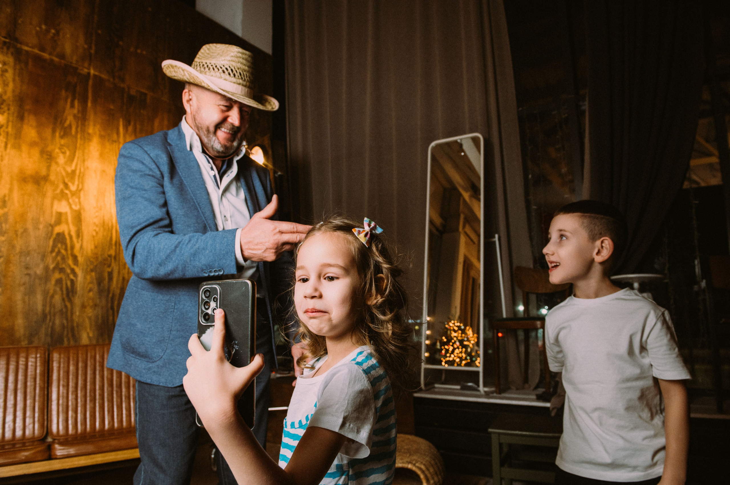 Большая семья собралась вместе на Новый год. Фотограф в Сургуте Светлана Гибадуллина