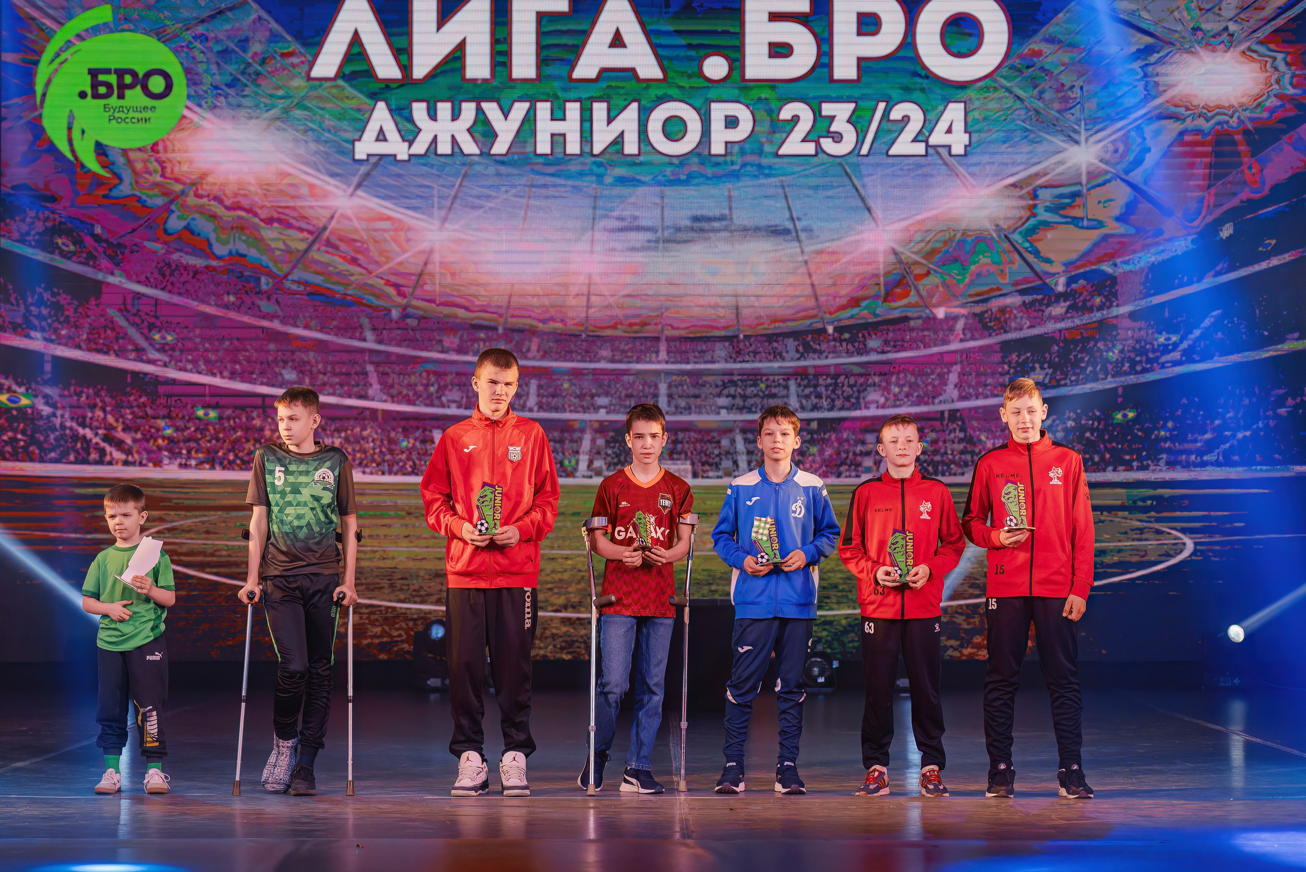 ЛИГА.БРО: JUNIOR 23/24. Свадебный и репортажный фотограф Никита Сницарев в Барнауле