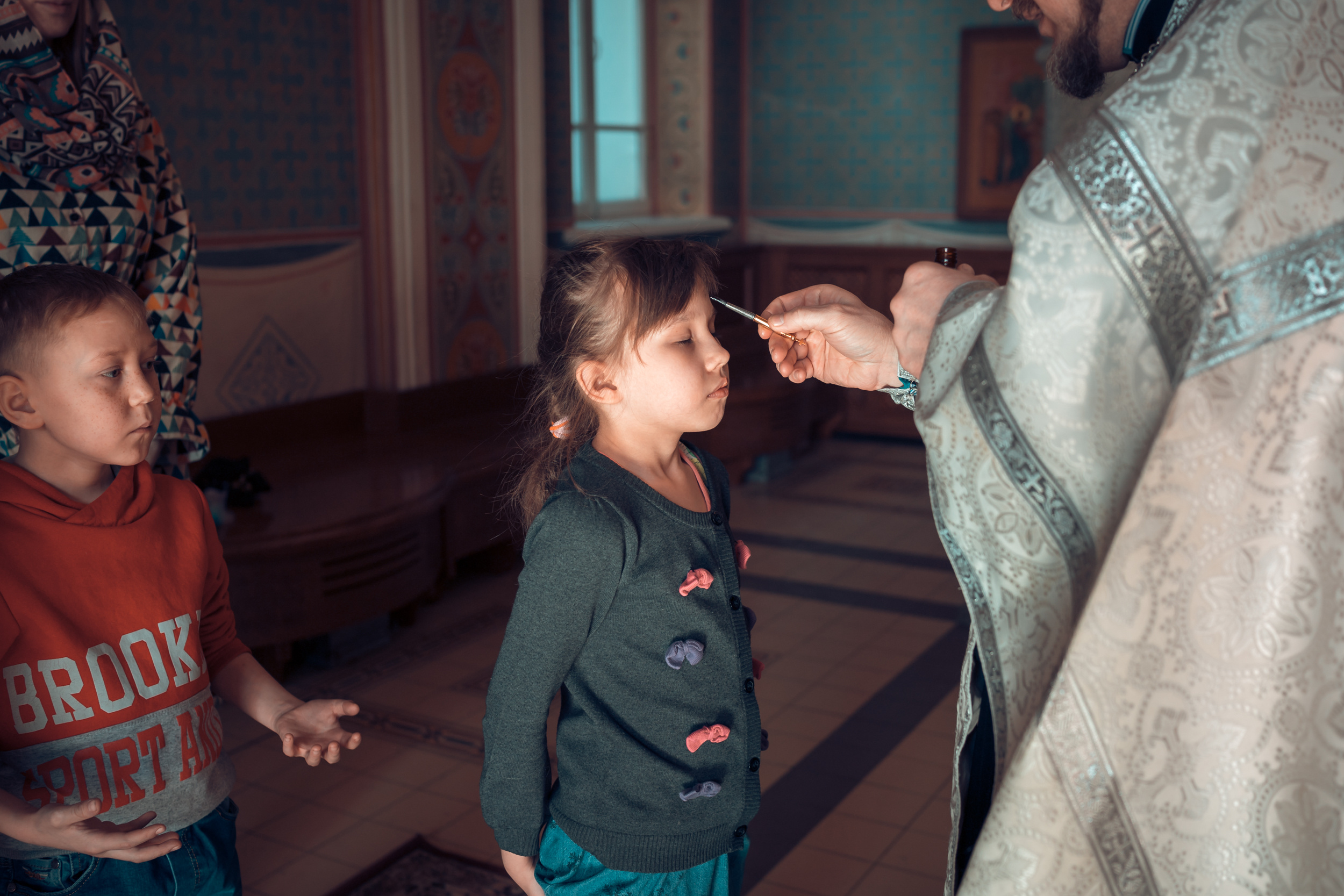 Крещение деток из Емельяновского детского дома. Фотограф на Крещение и Венчание в Красноярске Рамазанова Юлия