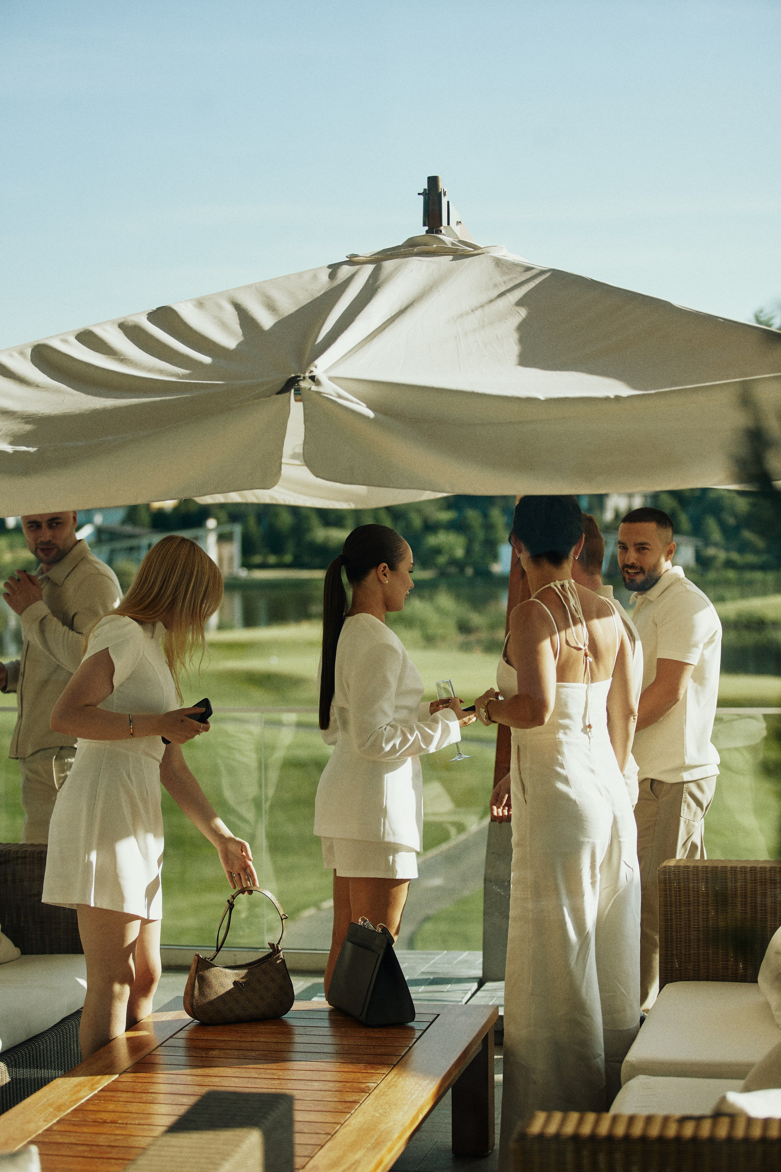 RED LINES. Дмитрий Мазуркевич: Профессиональный Репортажный Фотограф