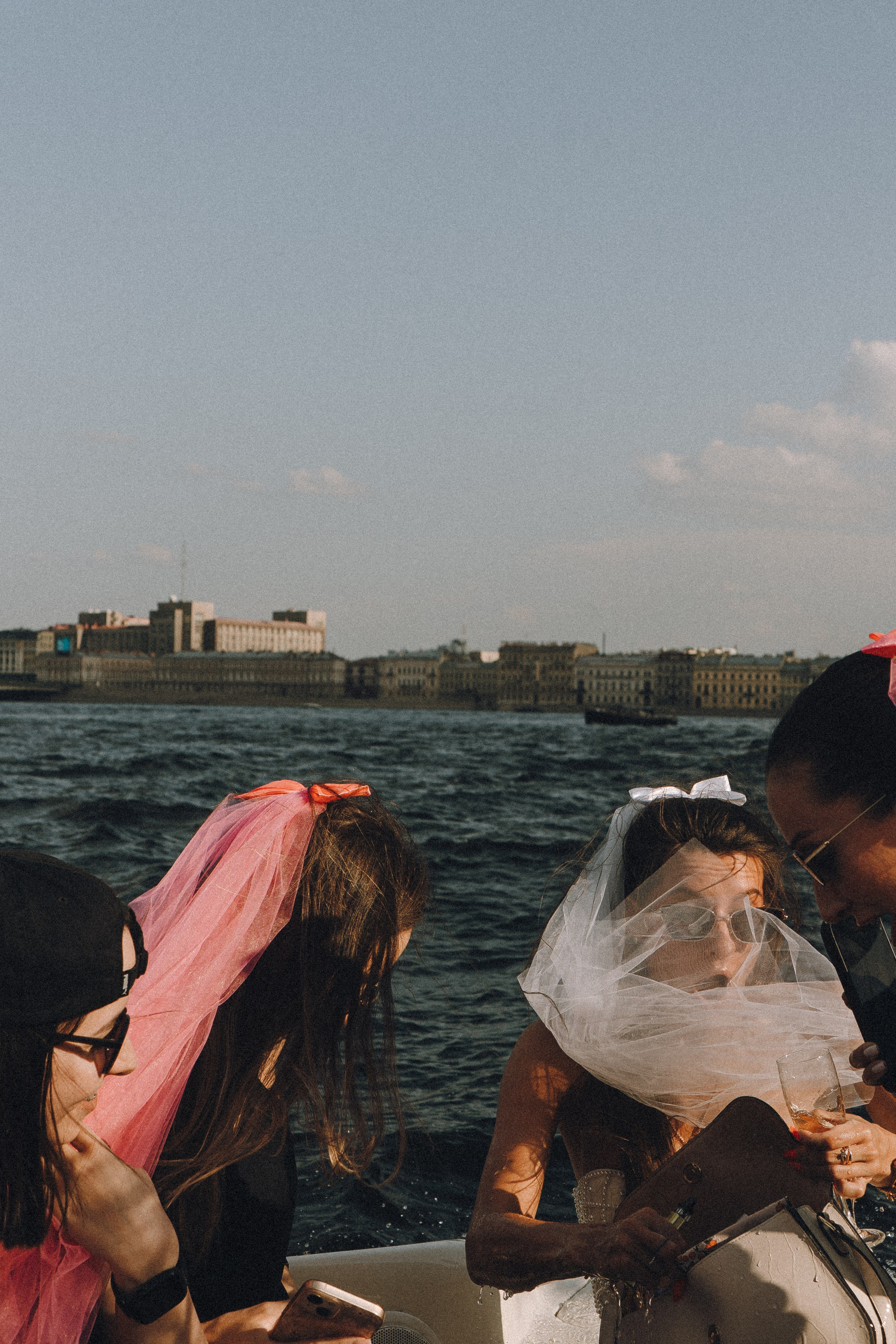 ДЕВИЧНИК НА КАТЕРЕ. Профессиональный фотограф, Санкт-Петербург — Виктория Богомолова
