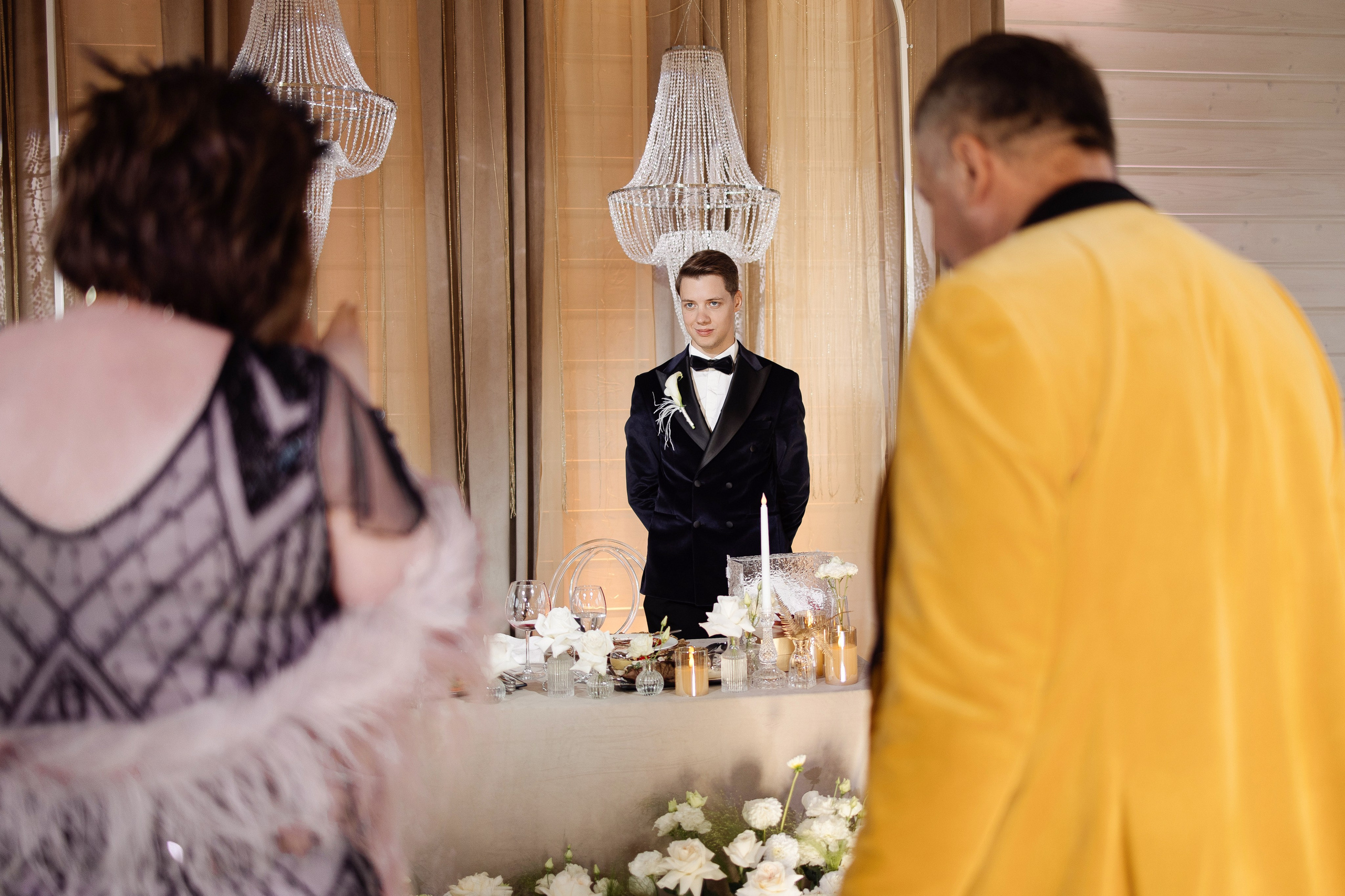 Влюбляться, целоваться. Свадебный фотограф в Москве | Профессиональный фотограф | Выгодные цены на услуги