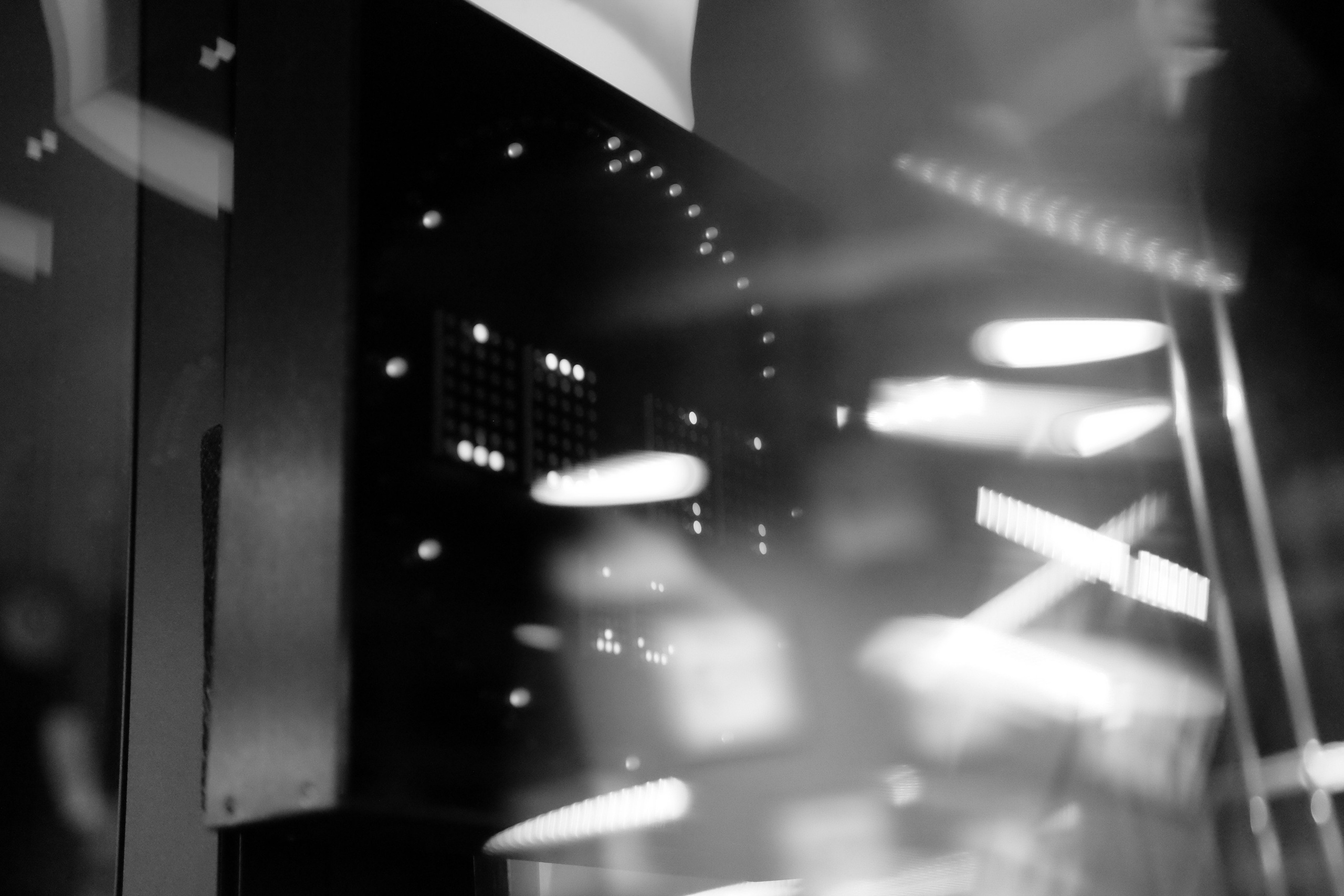 Dima Ustinov/ Silver Rain/ 2026. Анна Федо Фото