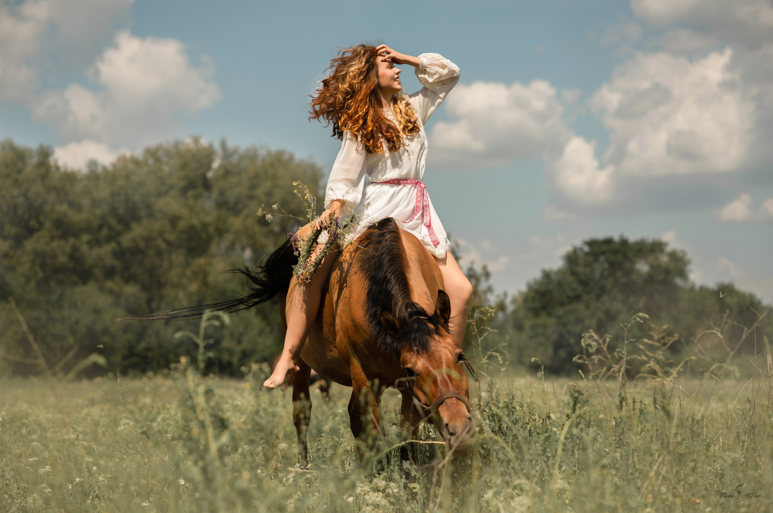 Купала в Родославном. Конный фотограф в Саратове Юлия Иванова