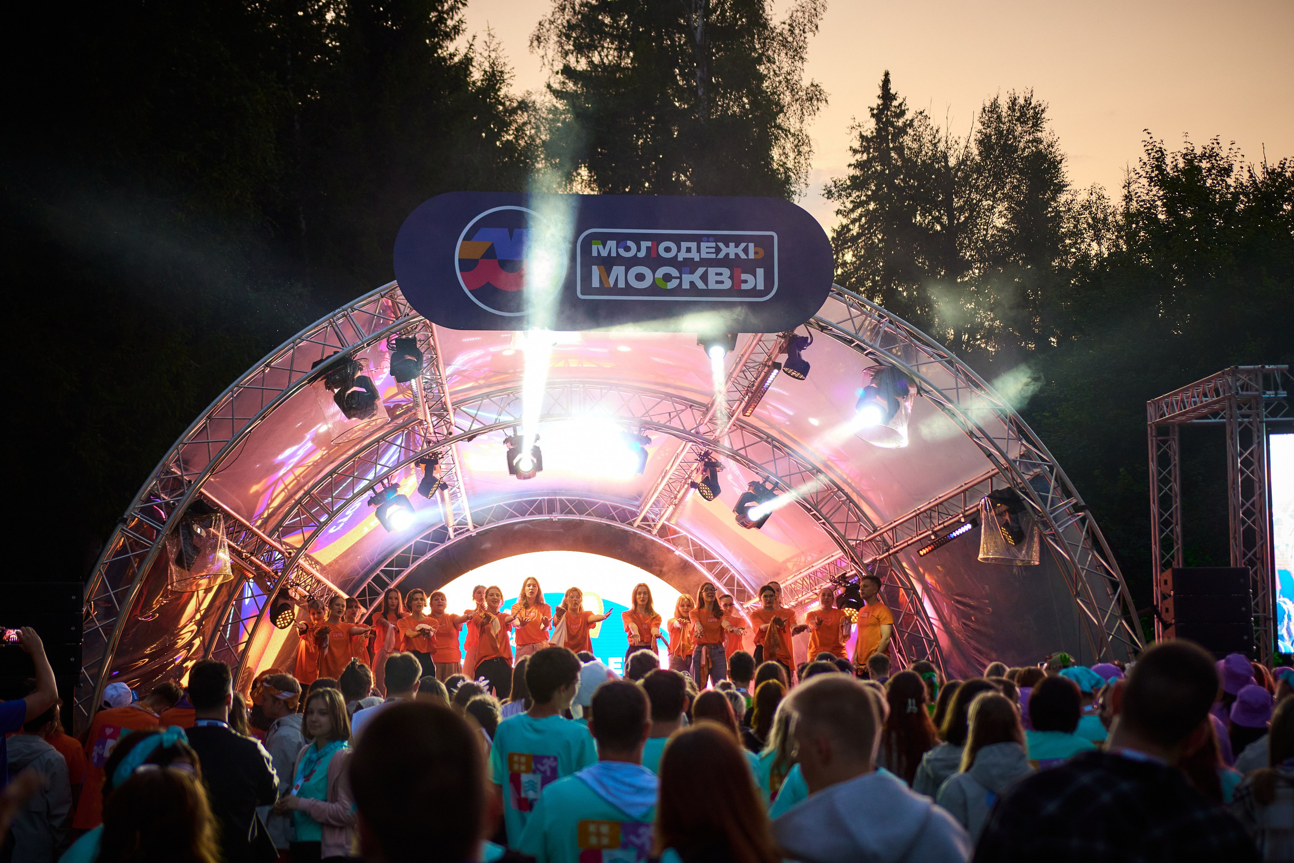 Столица.Лето 2025. Шилов Арсений — репортажный фотограф в Москве