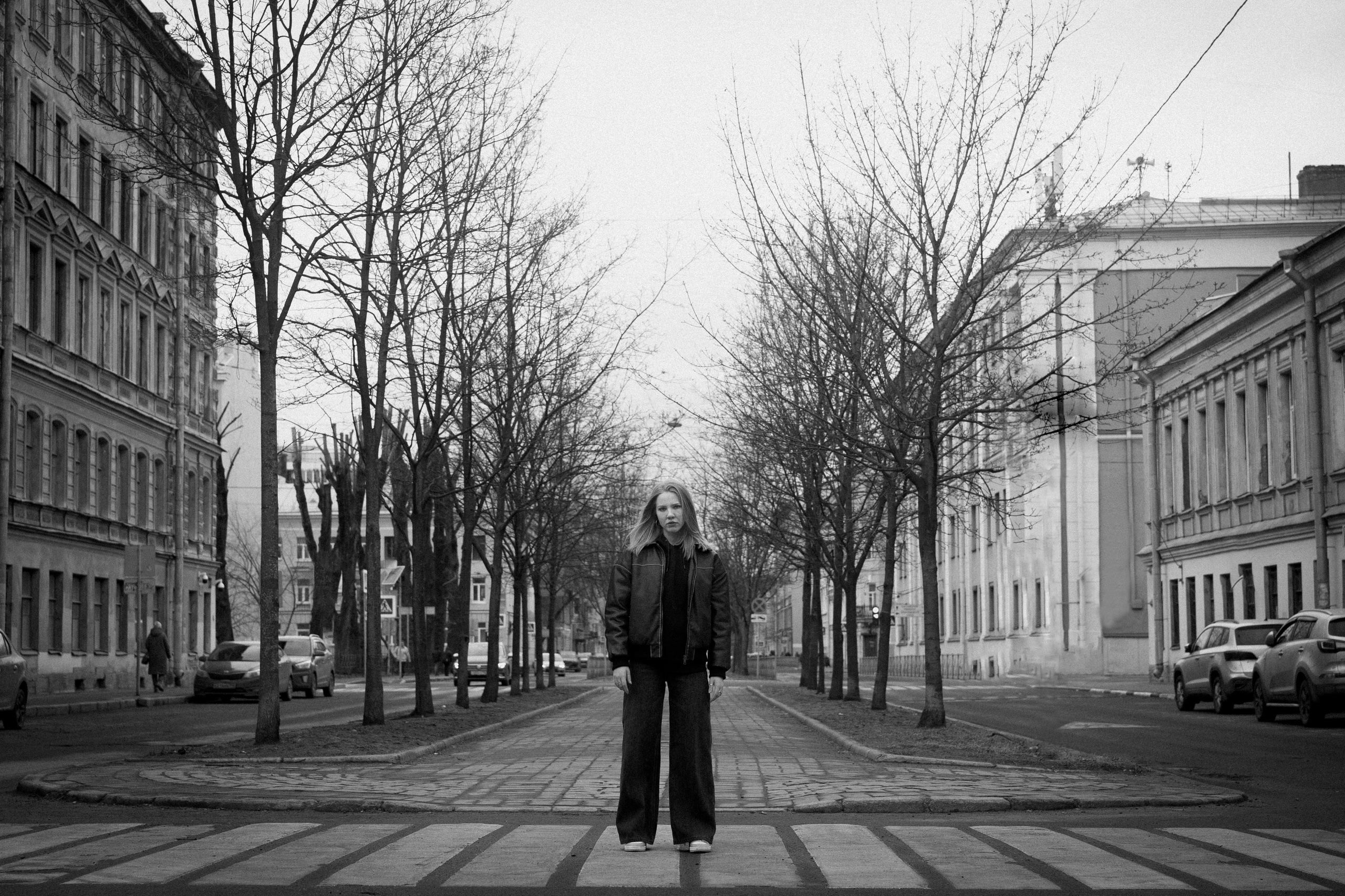 Прогулочная фотосессия по Обводному каналу. Виктория Спорова. Ваш портретный фотограф в Санкт-Петербурге