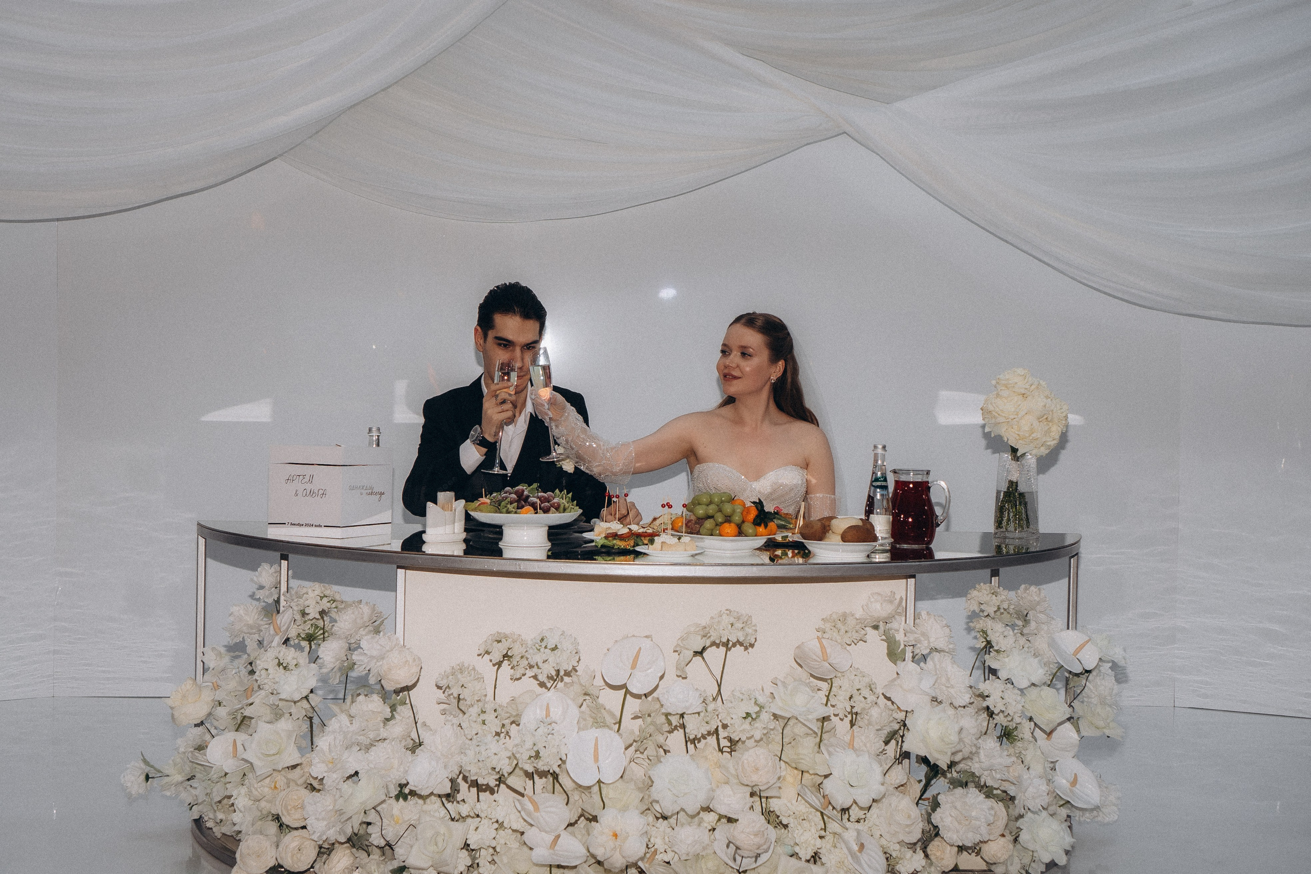 СЬЕМКА СВАДЕБНОГО БАНКЕТА (СНЯТО В СИБИРЕ В НИЖНЕВАРТОВСКЕ). Профессиональный фотограф, Санкт-Петербург — Виктория Богомолова