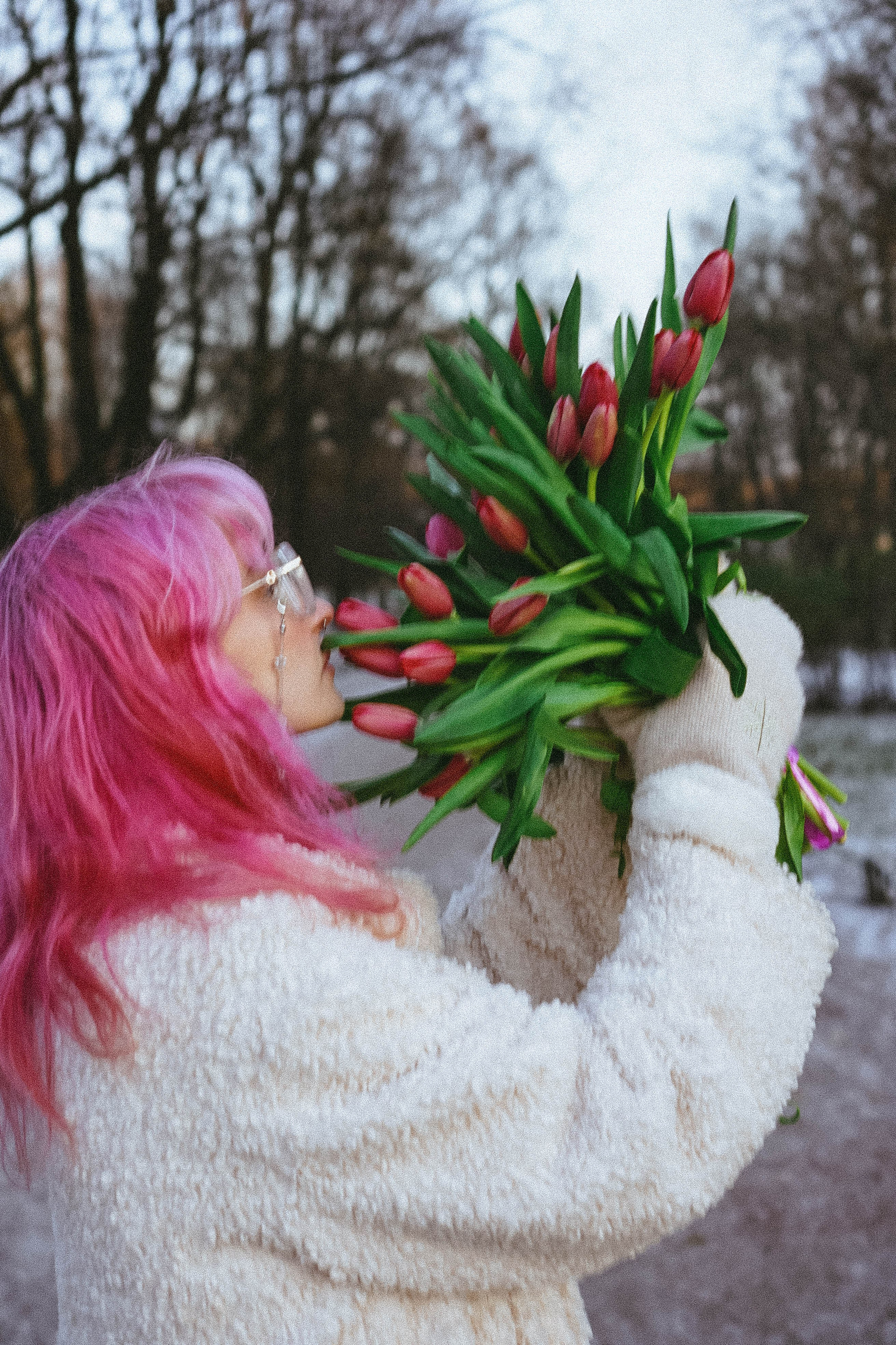 Прогулочная фотосессия с тюльпанами. Профессиональный фотограф, Санкт-Петербург — Виктория Богомолова