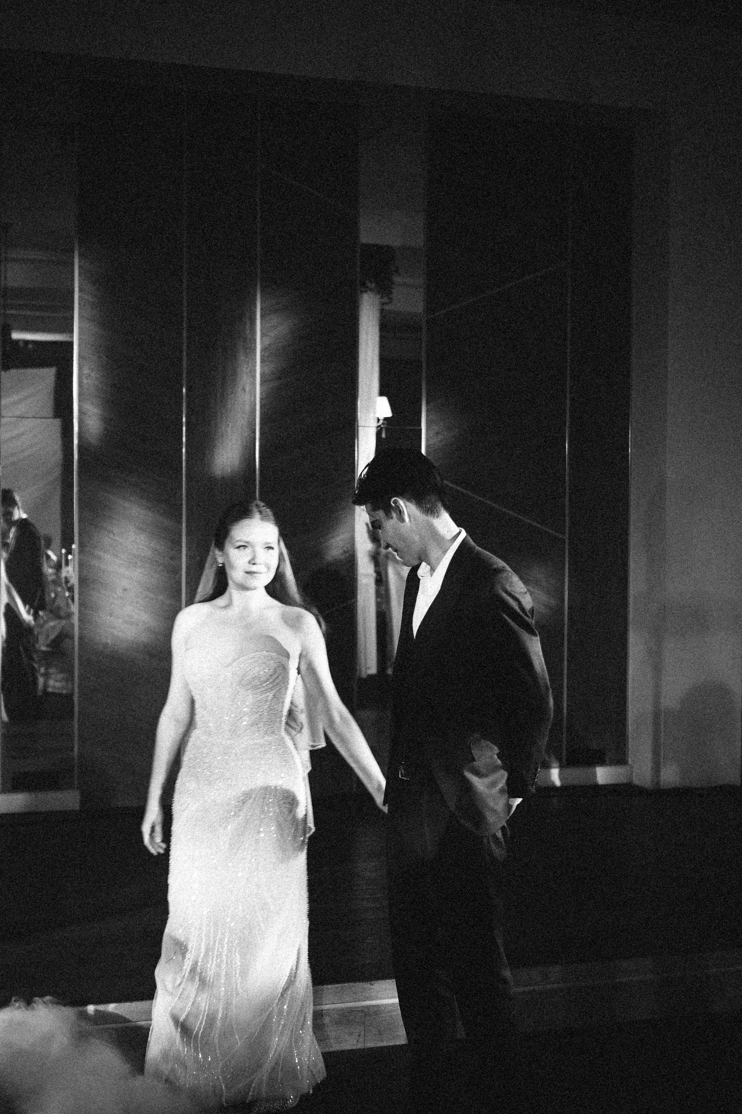 СВАДЕБНАЯ СЬЕМКА В ОТЕЛЕ В СИБИРИ. Профессиональный фотограф, Санкт-Петербург — Виктория Богомолова