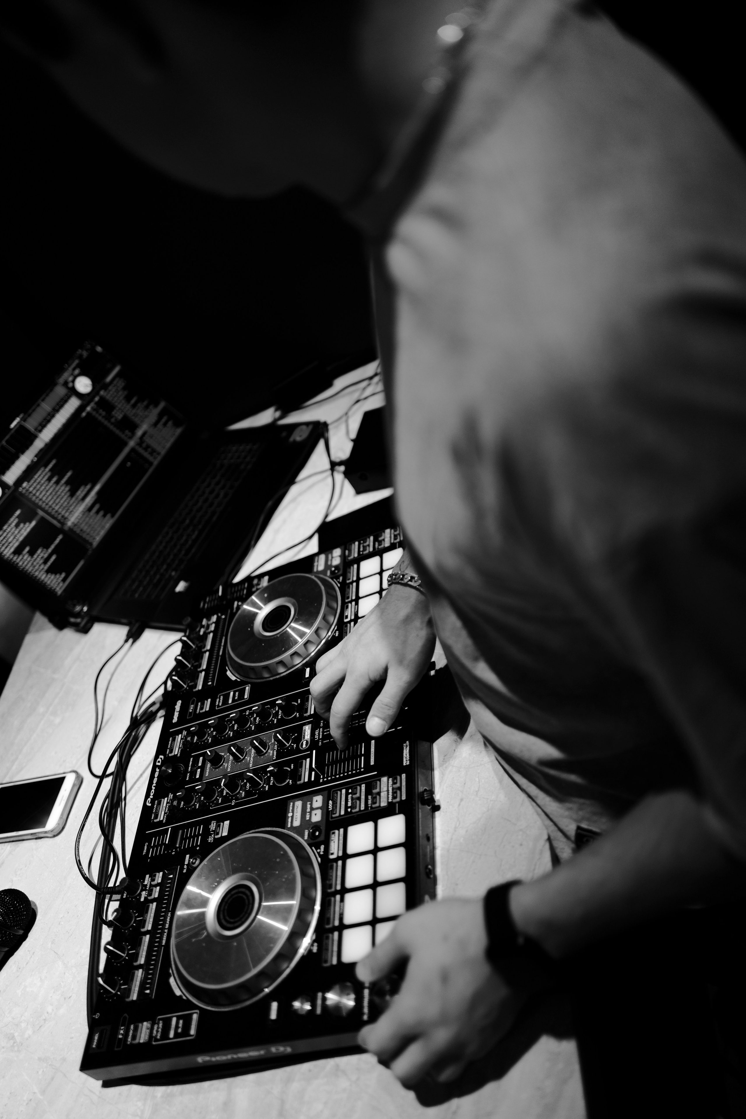 Lu Girls Only. Maxon Magnusson