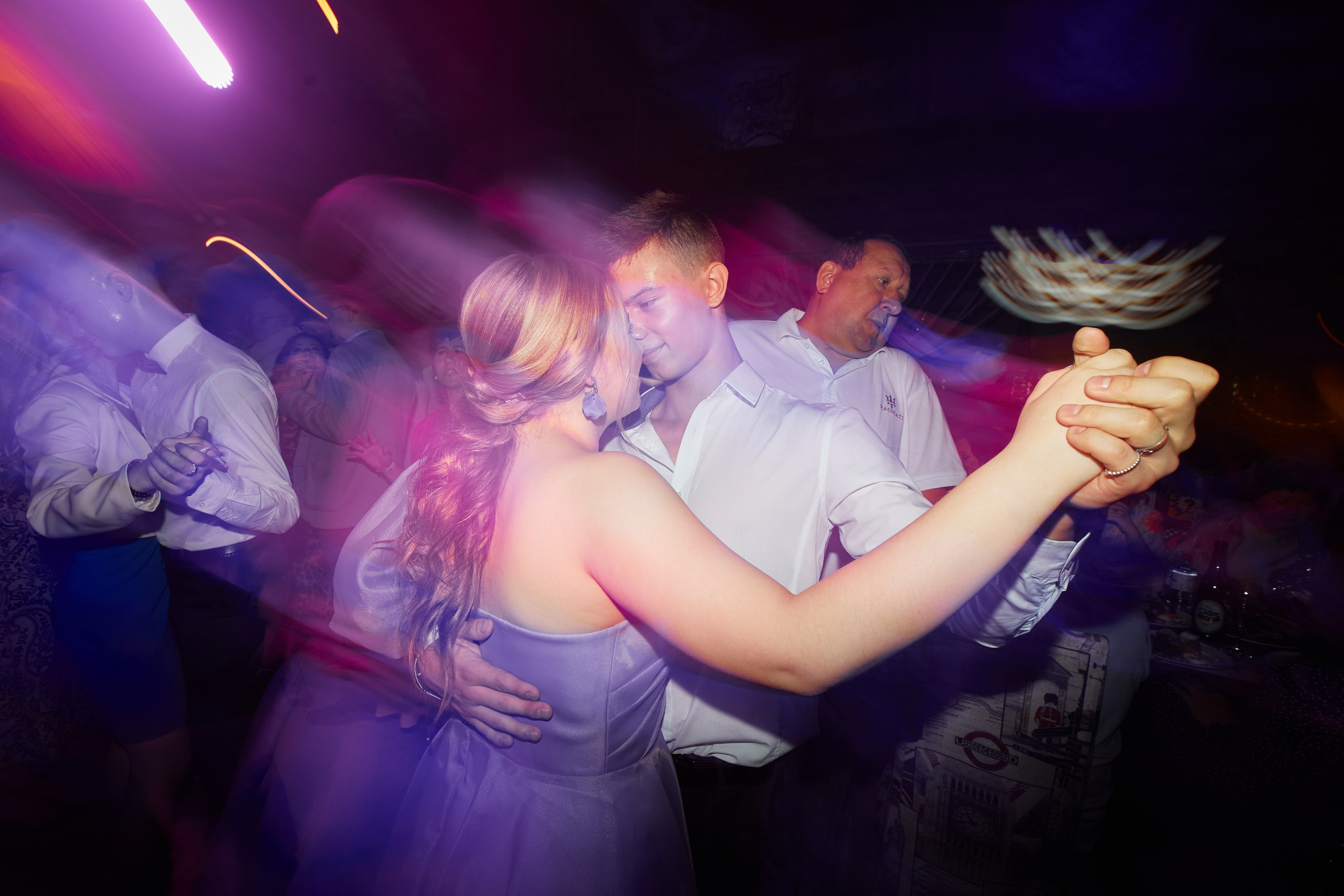 Выпускной 11 класс. Ваш фотограф Антон Колташов город Курган Тюмень Челябинск Екатеринбург