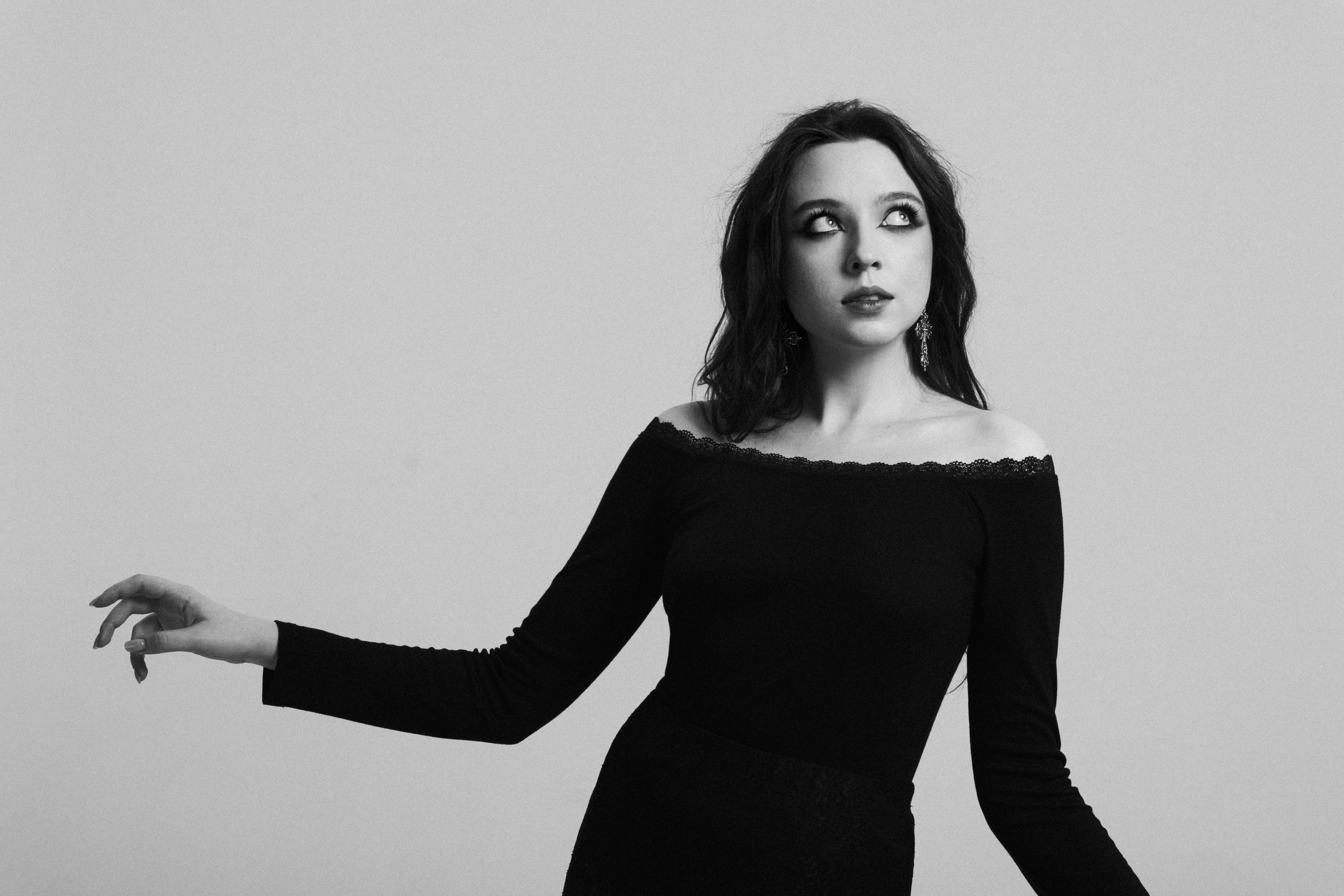 Esoterique. F11 production