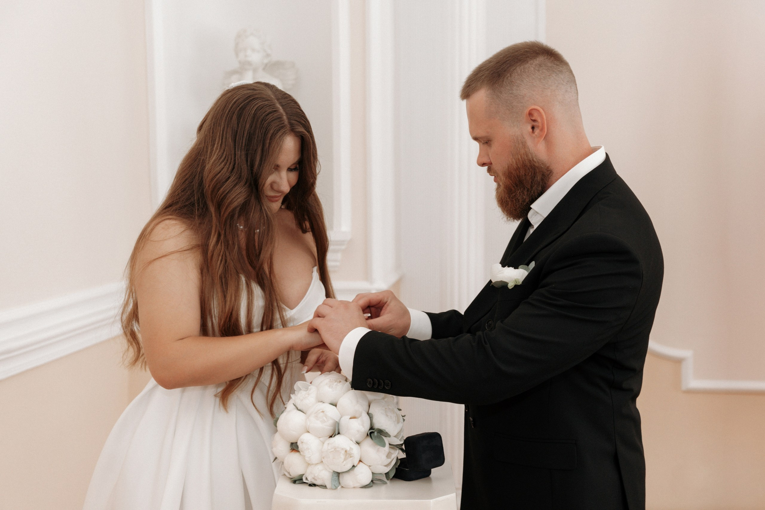 Свадьба Анастасии и Евгения, Картинная галерея, прогулка в лесу. Ресторан «Хлеб и Винотека». Свадебный фотограф в Тамбове Павел Четвертков