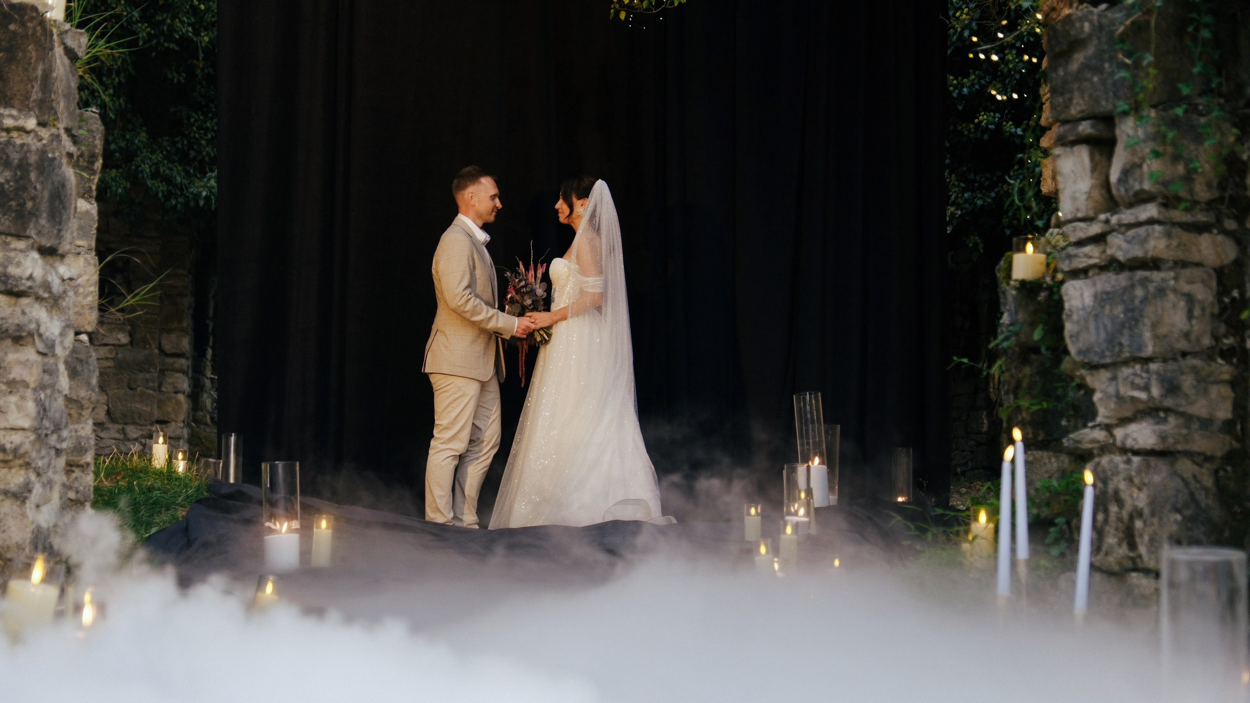 Две Здезды — Храм 19 века. Свадебный Видеограф Фотограф в Сочи