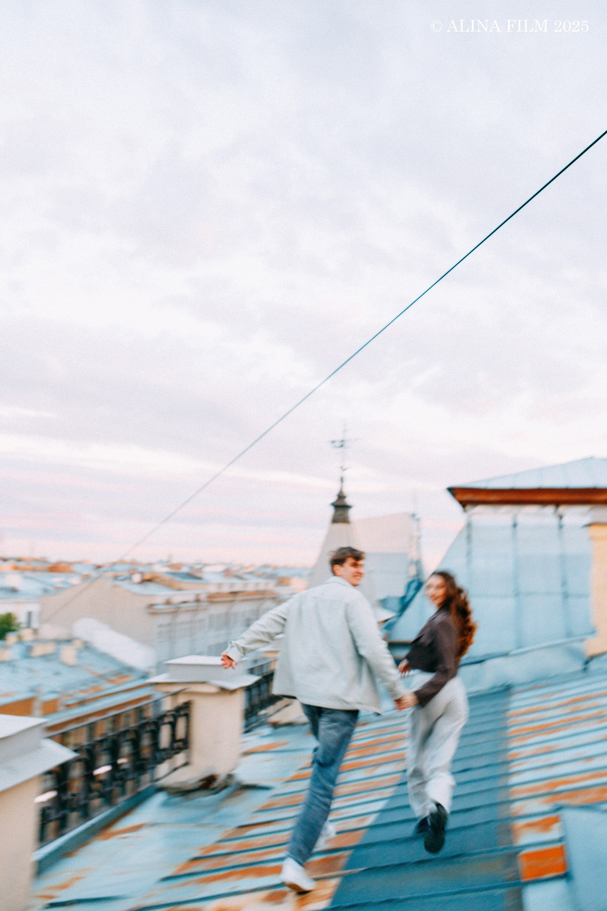 Фотосессия на крыше в Питере (лавстори). Фотограф в Санкт-Петербурге Alina Film