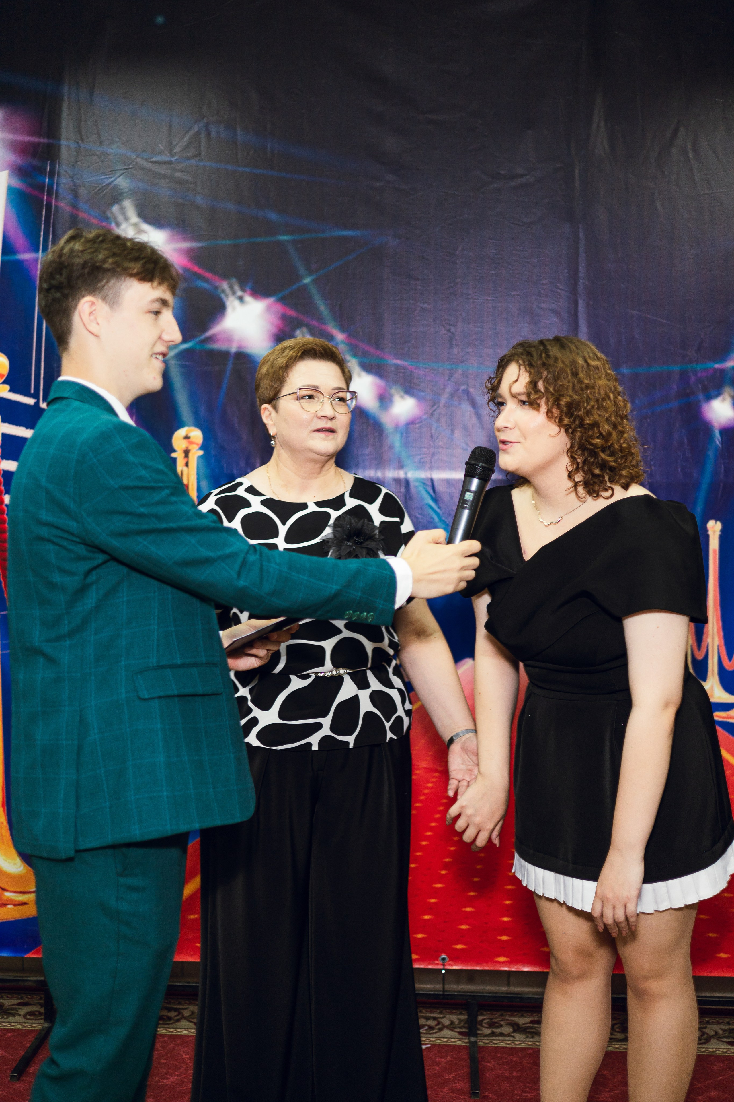 3 школа. Фотограф и видеограф в Бугульме Аня Трутнева