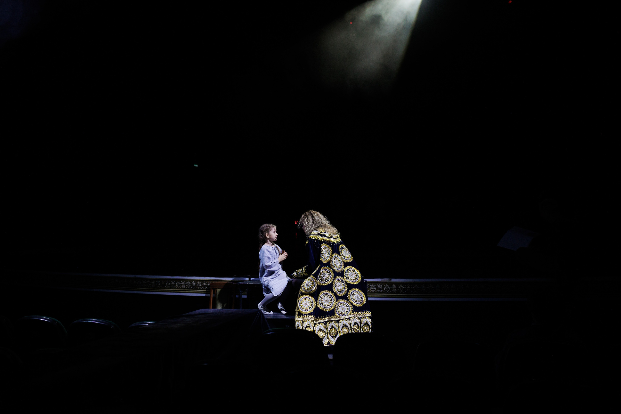 Песнь трех миров. Фотограф городских и семейных событий Артем Карпухин