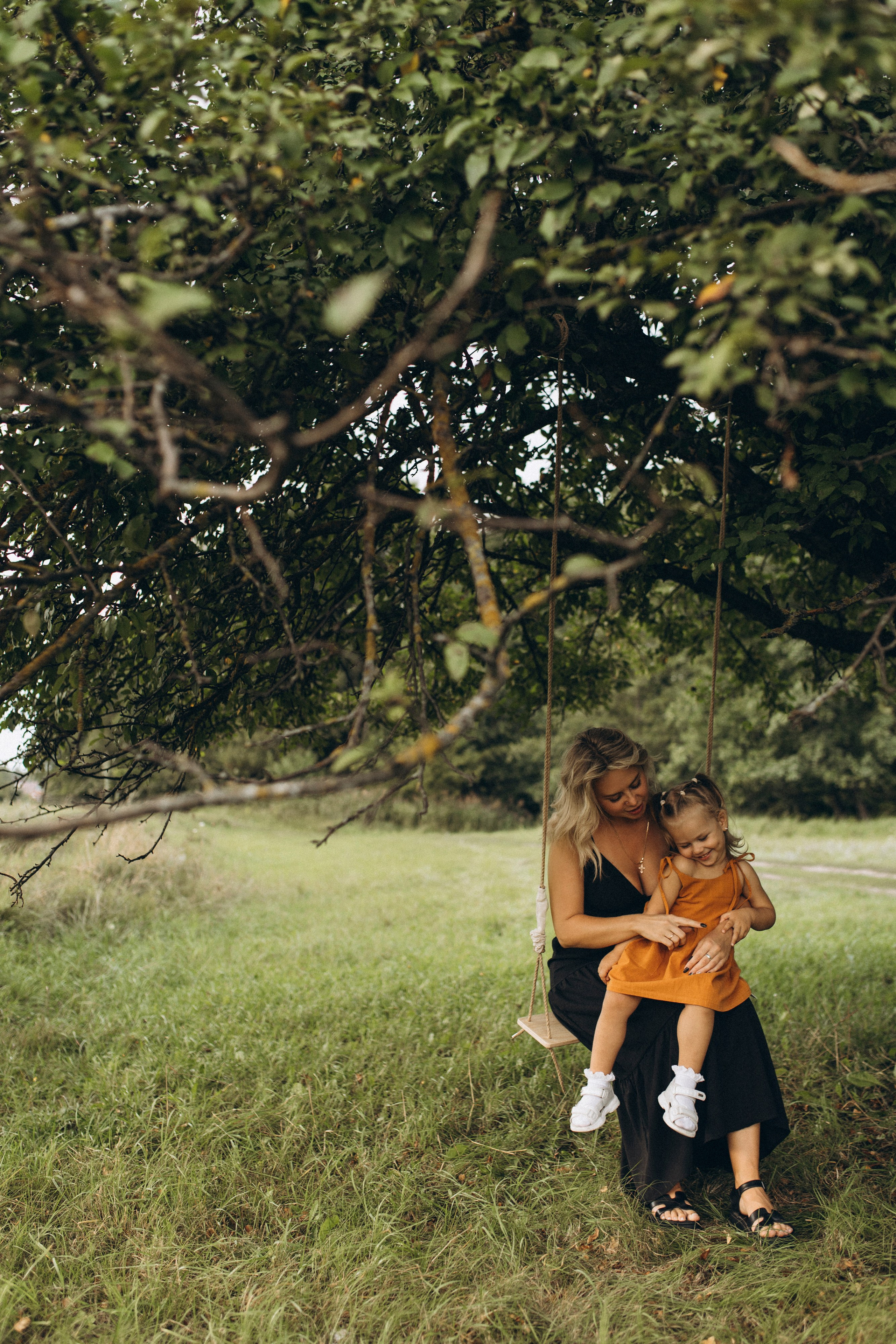 Летняя история Насти и Полины