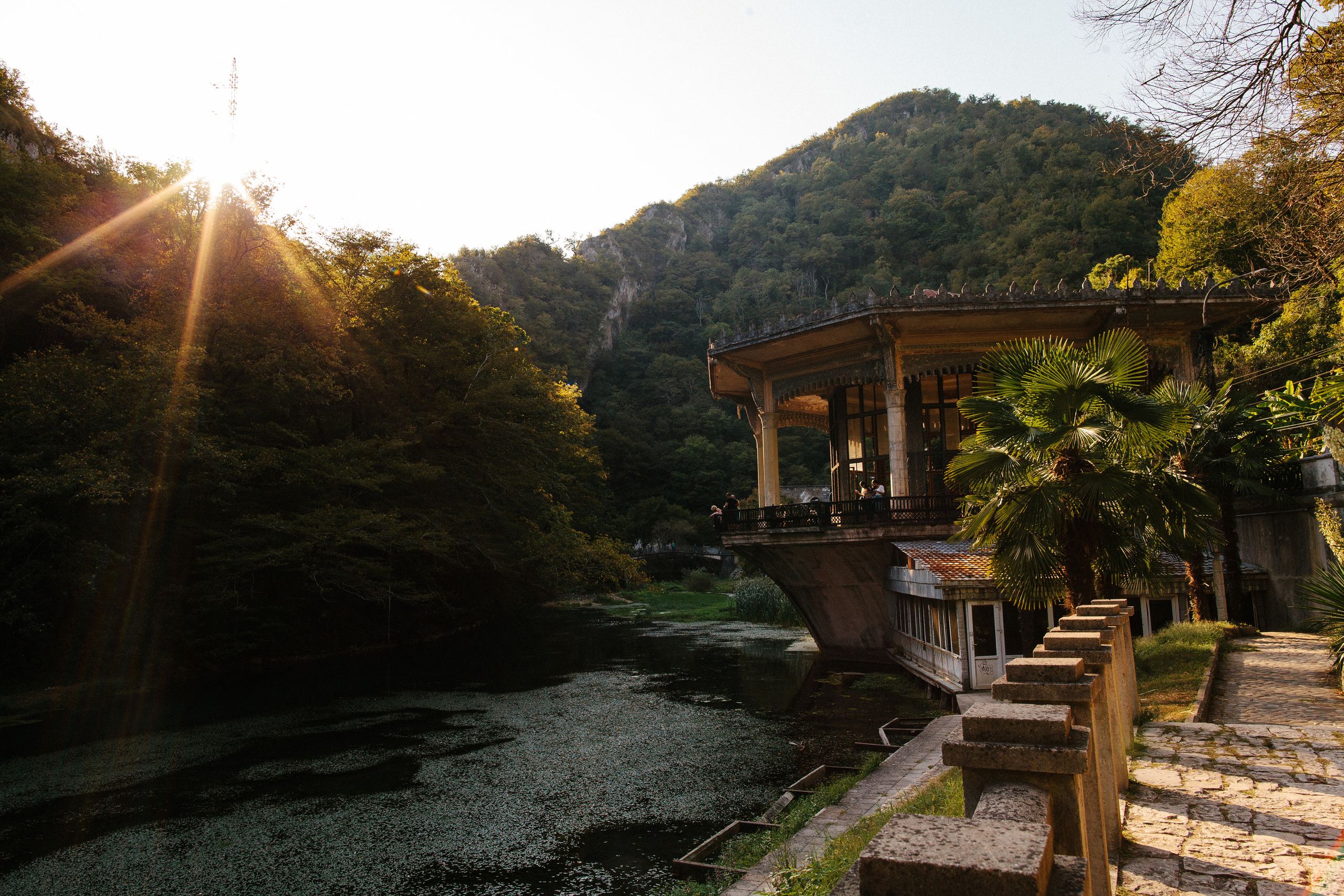 Свадебная фотосессия Новый Афон. Свадебный и семейный фотограф в Самаре и Сочи