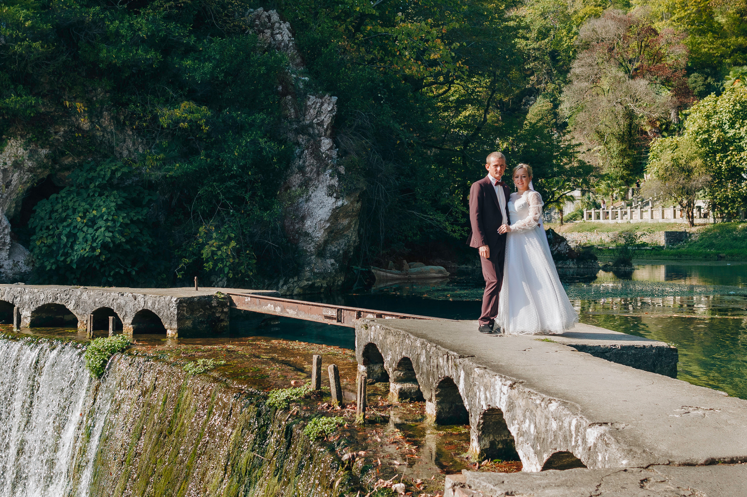 Свадебная фотосессия Новый Афон. Свадебный и семейный фотограф в Самаре и Сочи