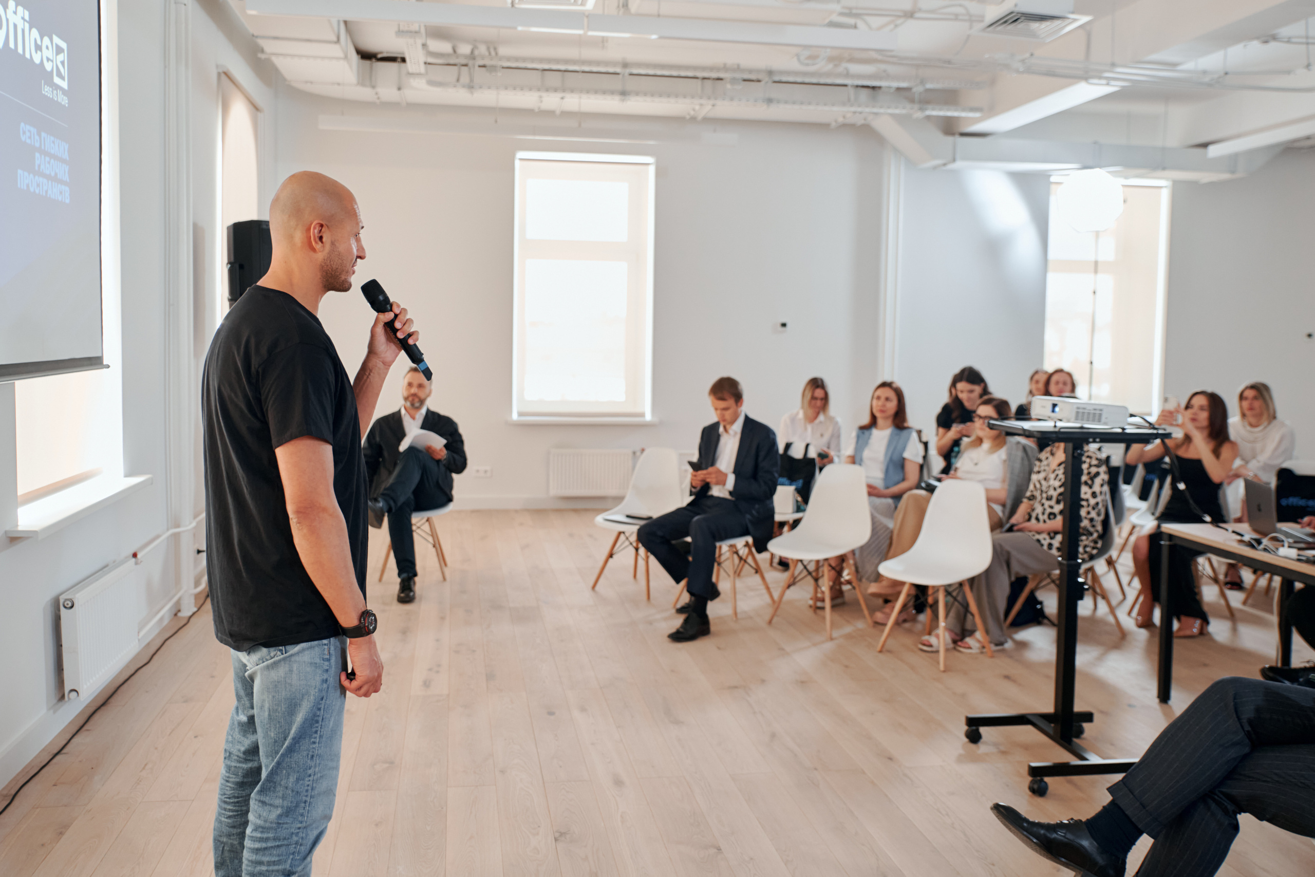 OFFICELESS. ФОТОГРАФ Кристина Павлова | МОСКВА