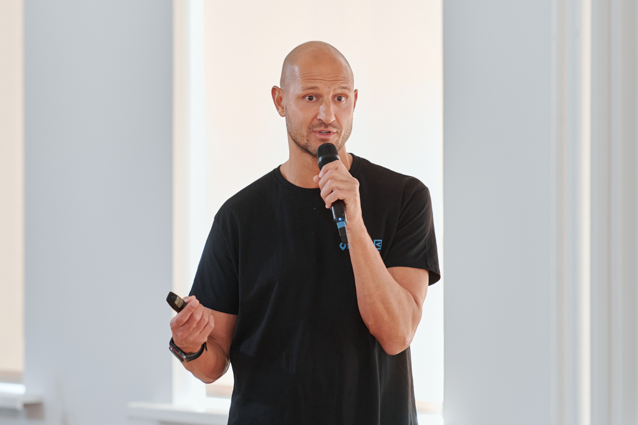 OFFICELESS. ФОТОГРАФ Кристина Павлова | МОСКВА