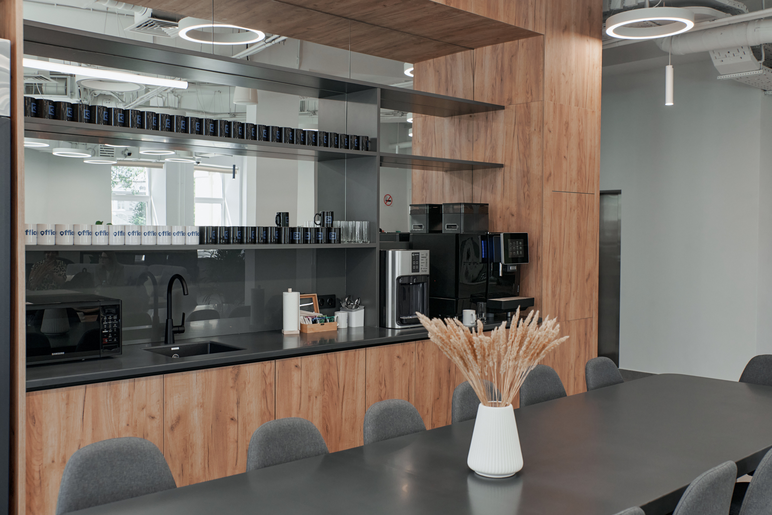 OFFICELESS. ФОТОГРАФ Кристина Павлова | МОСКВА